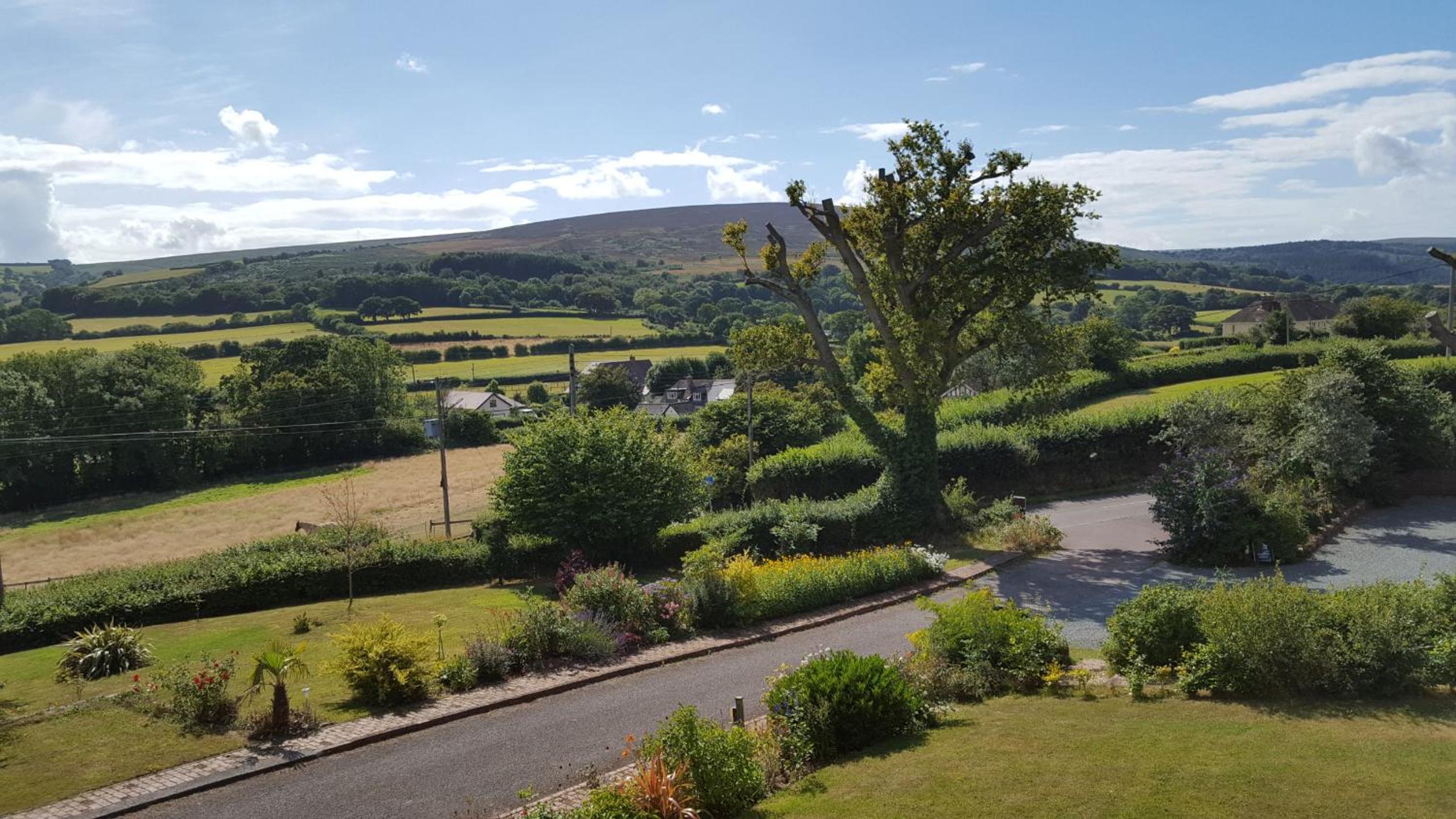 Dunkery Beacon Country House