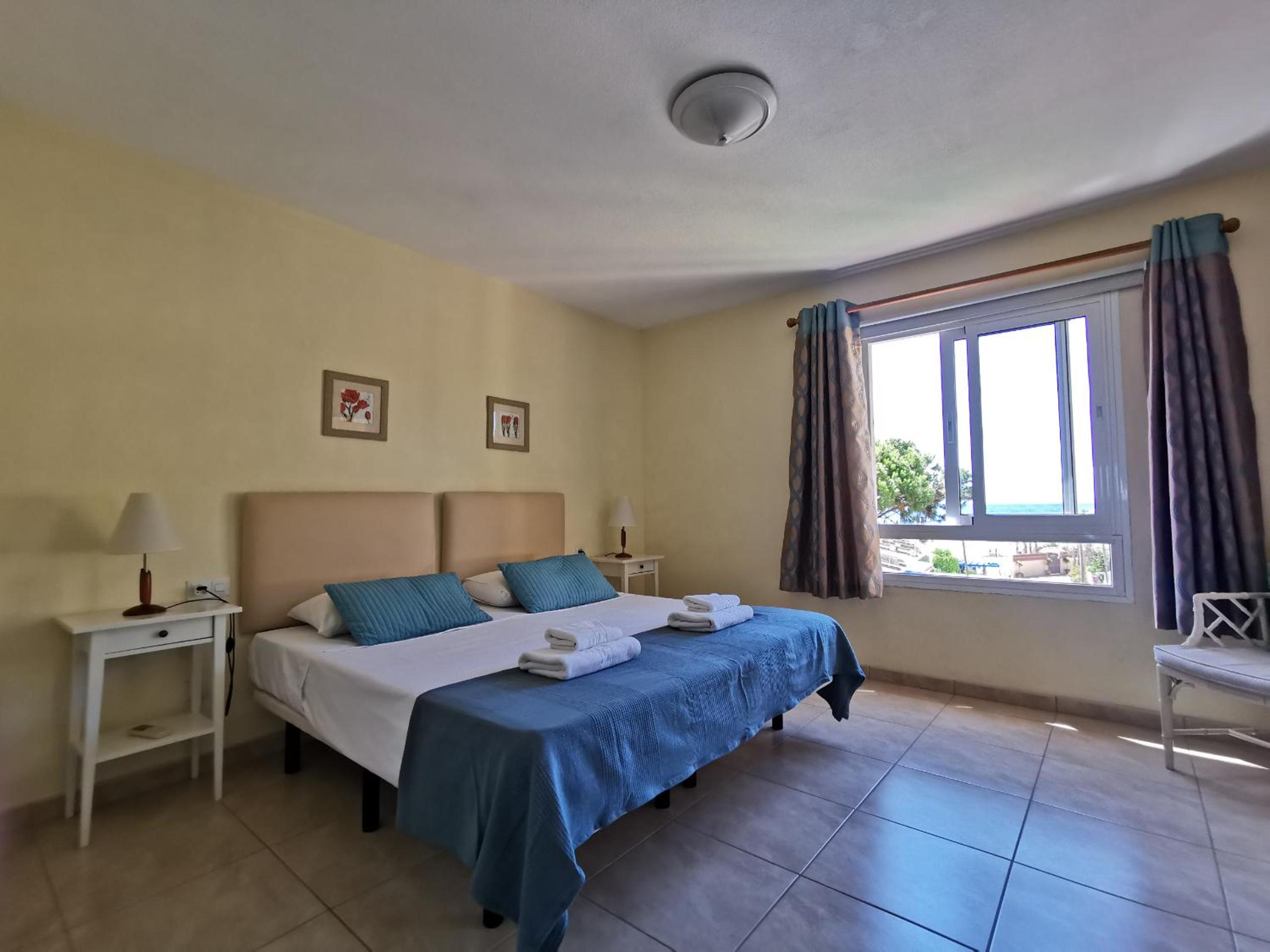 Dona Lola Martha - Spacious 3 bedroom apartment with partial sea views photo 5