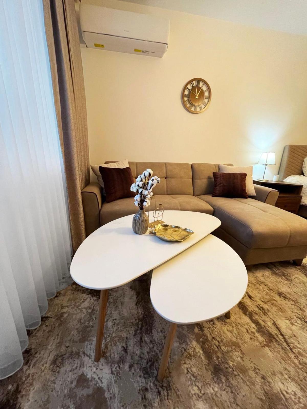 Central Apartment near the Park