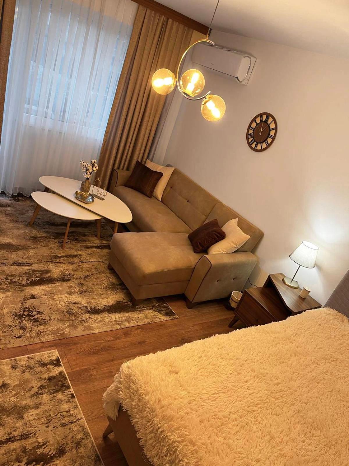 Central Apartment near the Park