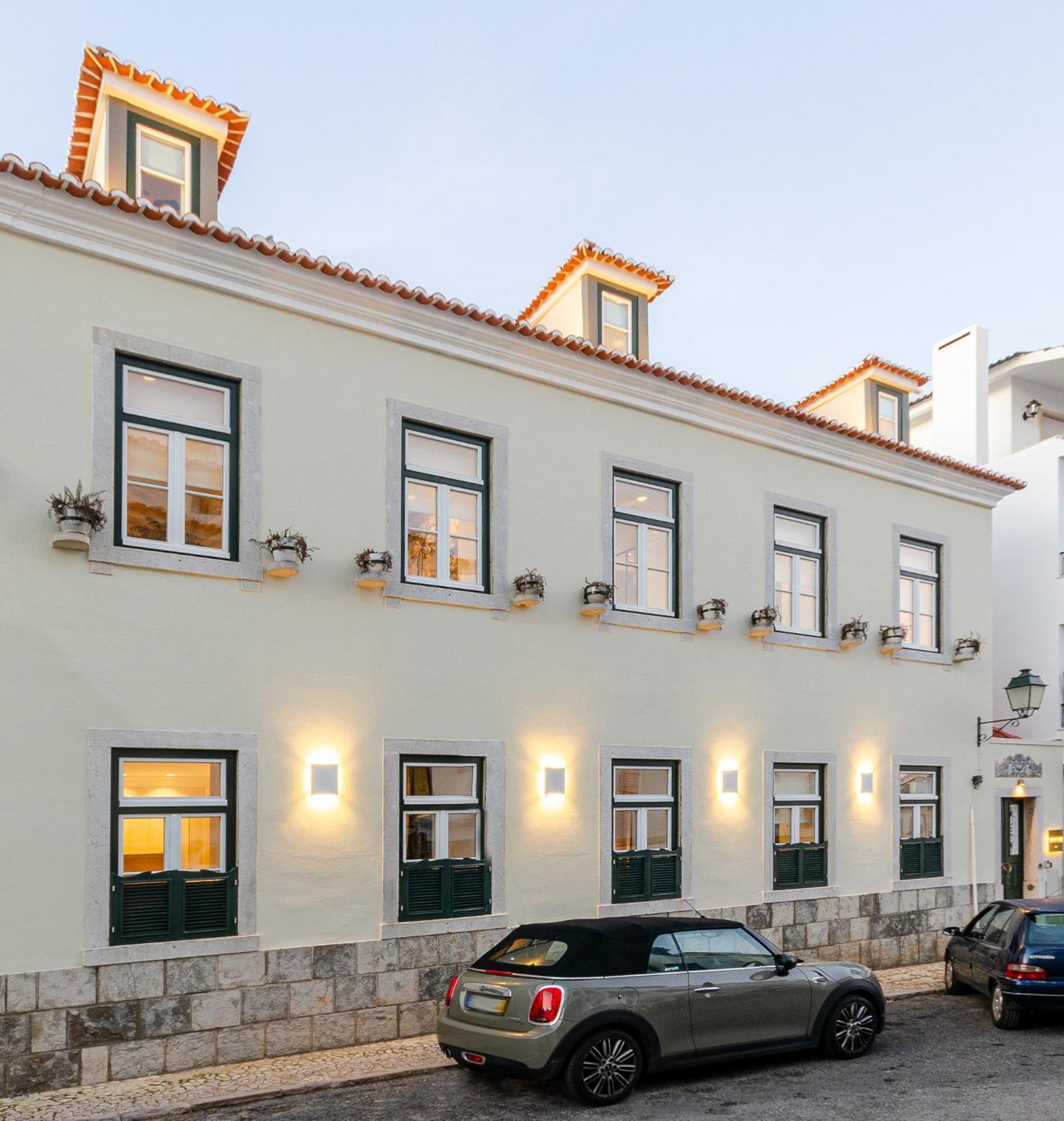 BCascais Boutique House by APT IIN Cascais Center