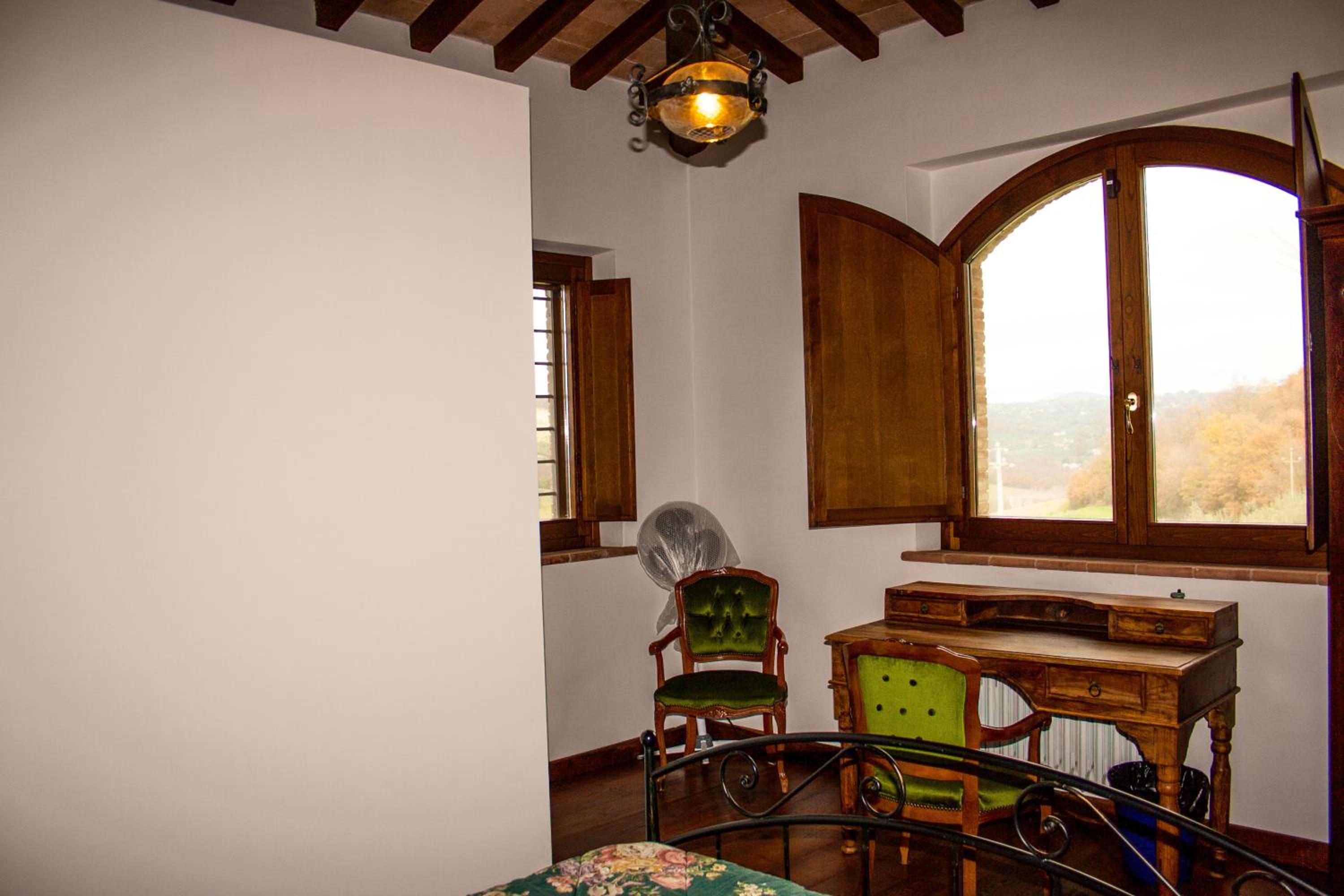 Photo 40