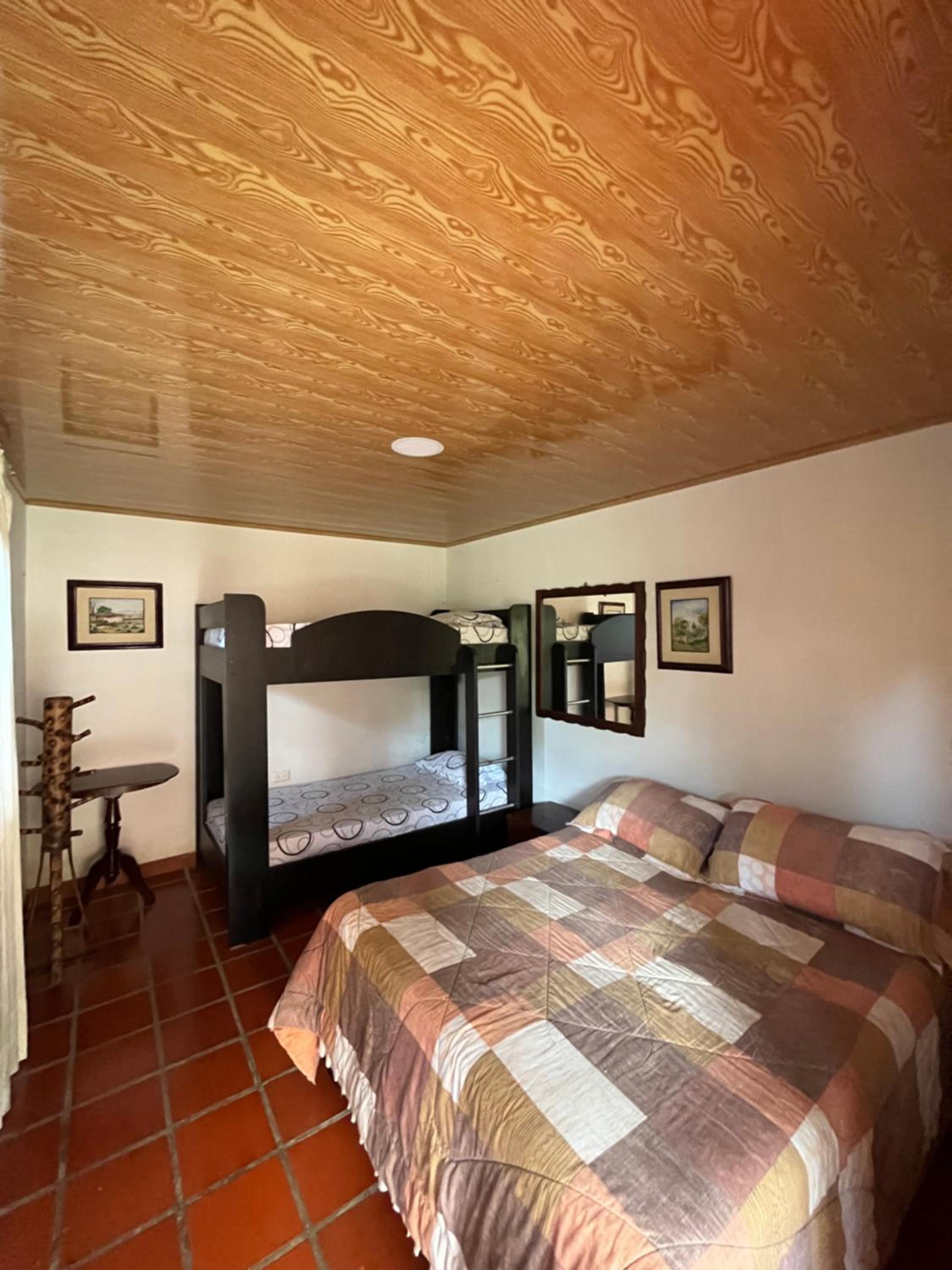 Finca campestre en Mesitas del Colegio