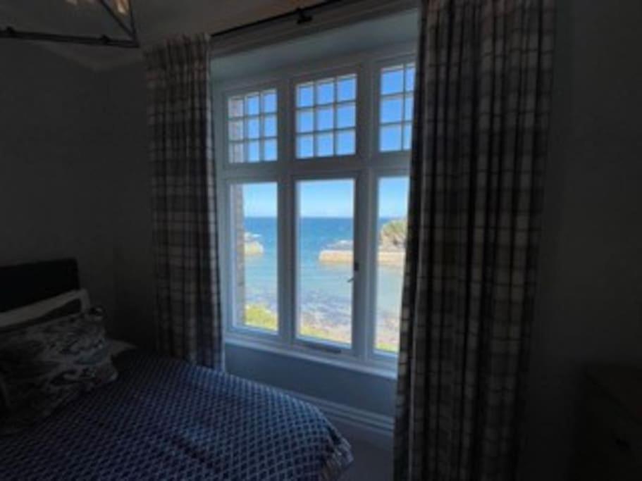 Folly 1, Port Isaac Bay Holidays view 3