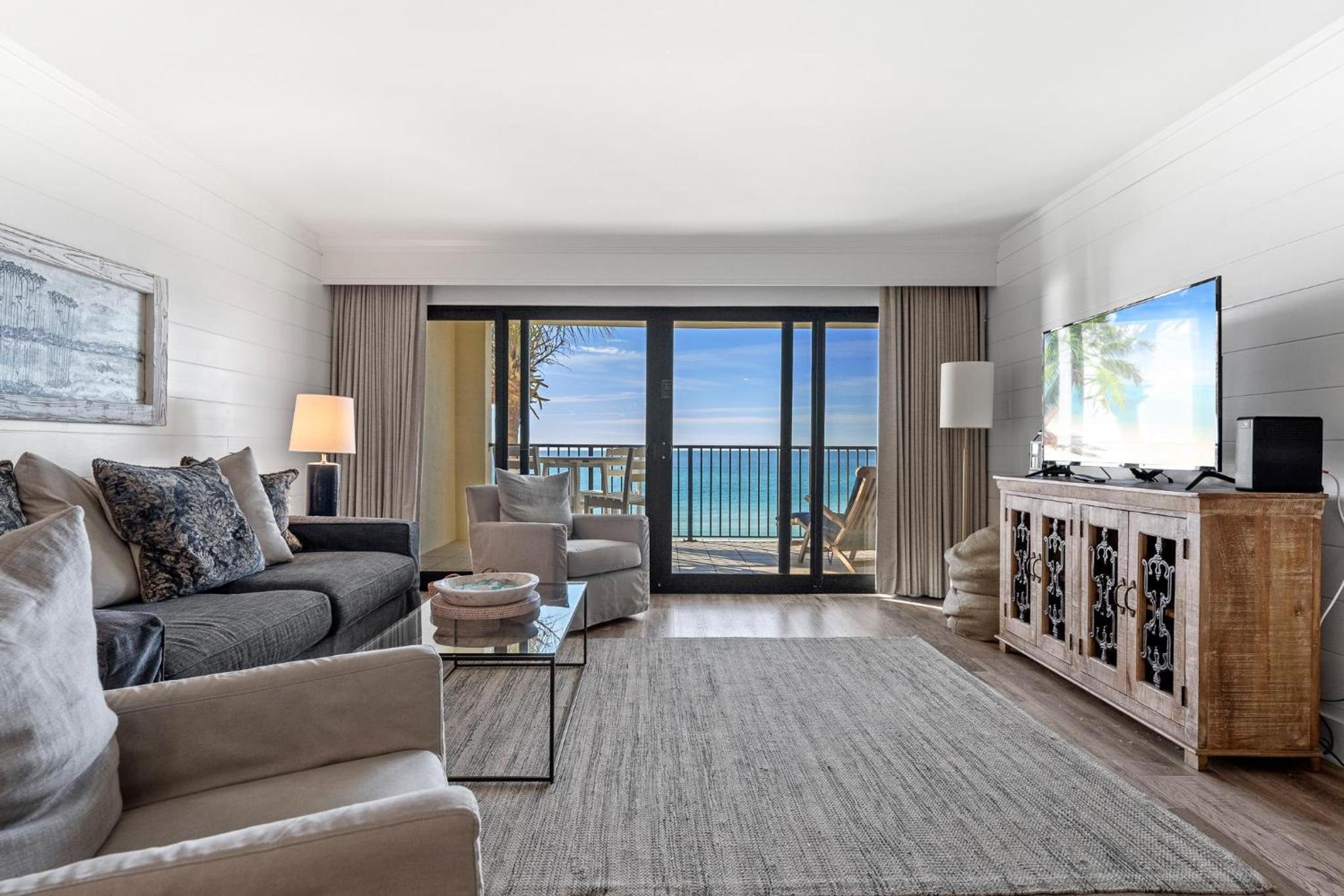 Huntington By the Sea 306 view 4