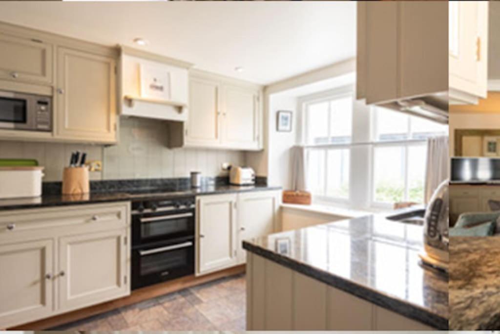 Kicker Cottage, Port Isaac Bay Holidays
