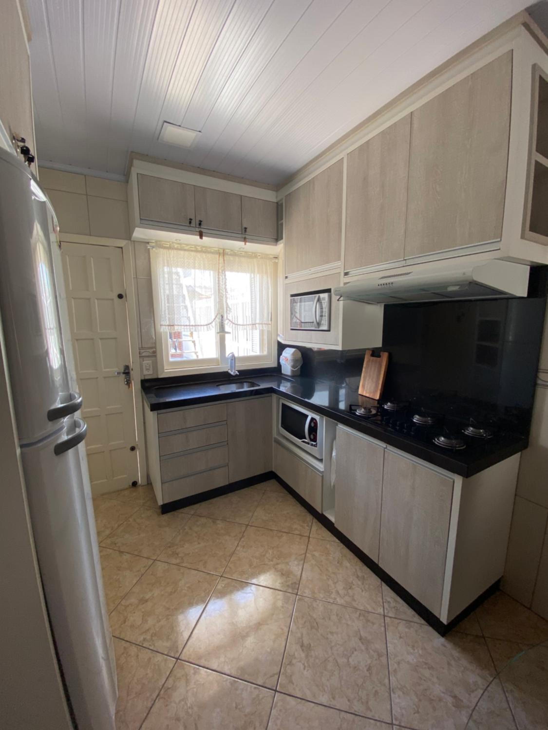 Casa Completa próximo a tudo