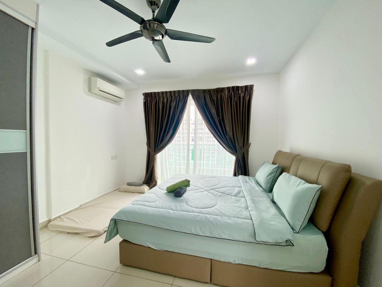 Apartment@Mansion One Georgetown view 3