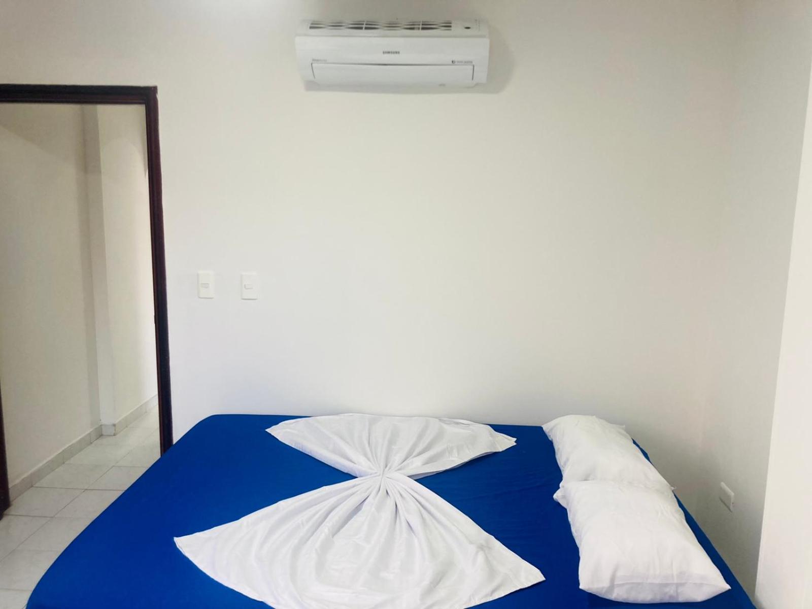 Apartaestudio con Piscina y Wifi