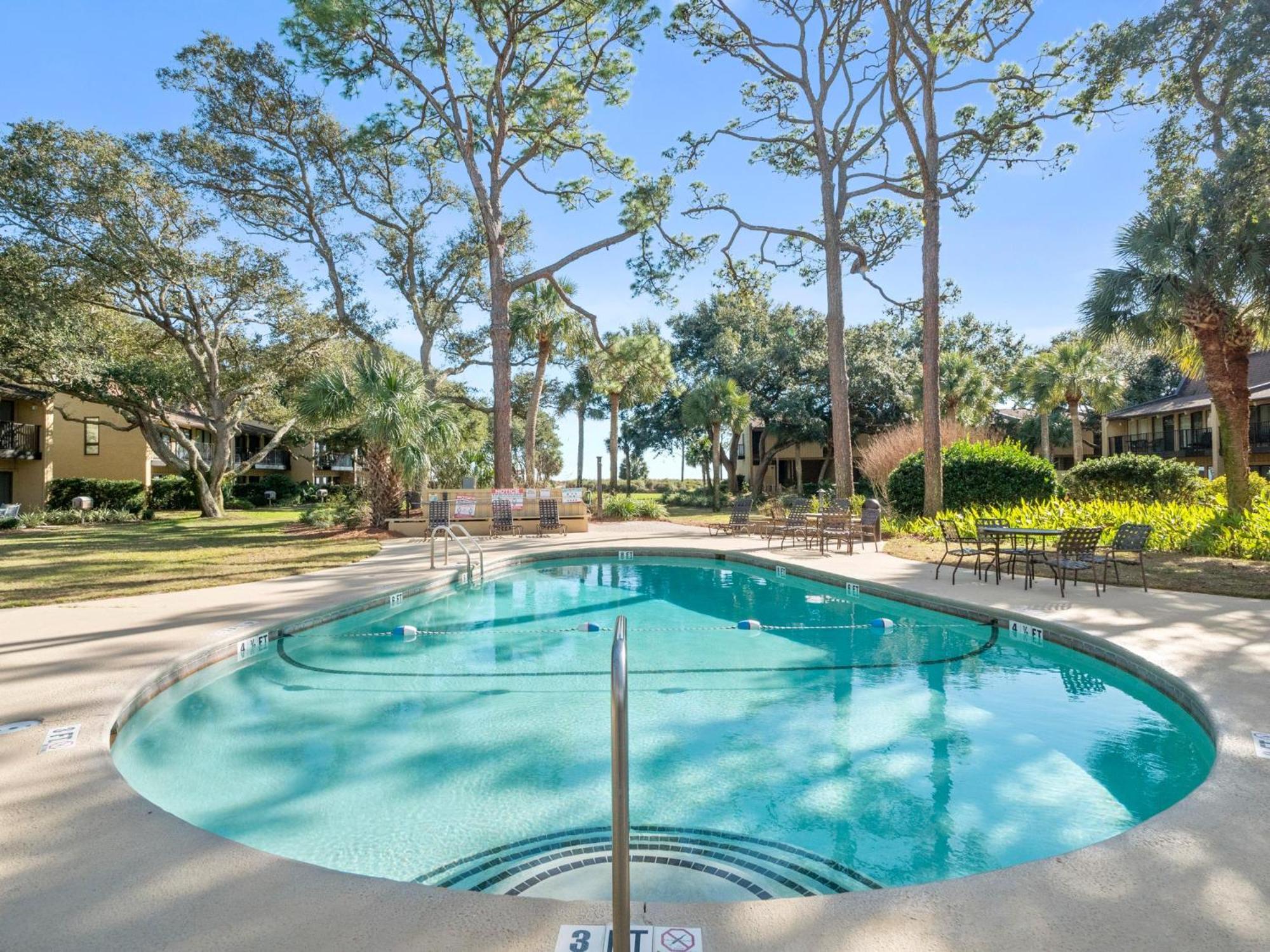 Hilton Head Beach Villas 20 view 3