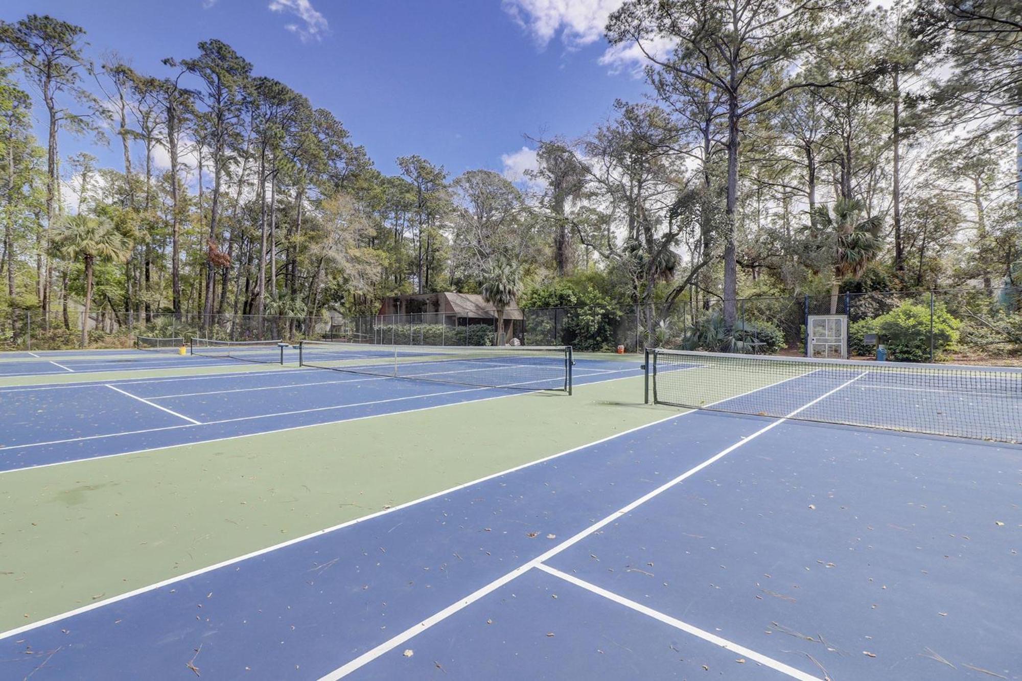 Lighthouse Tennis 2407 view 5