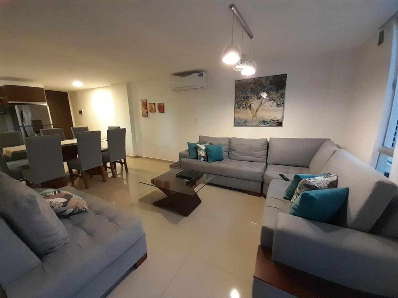 Bonito Apto en la mejor zona Equipetrol