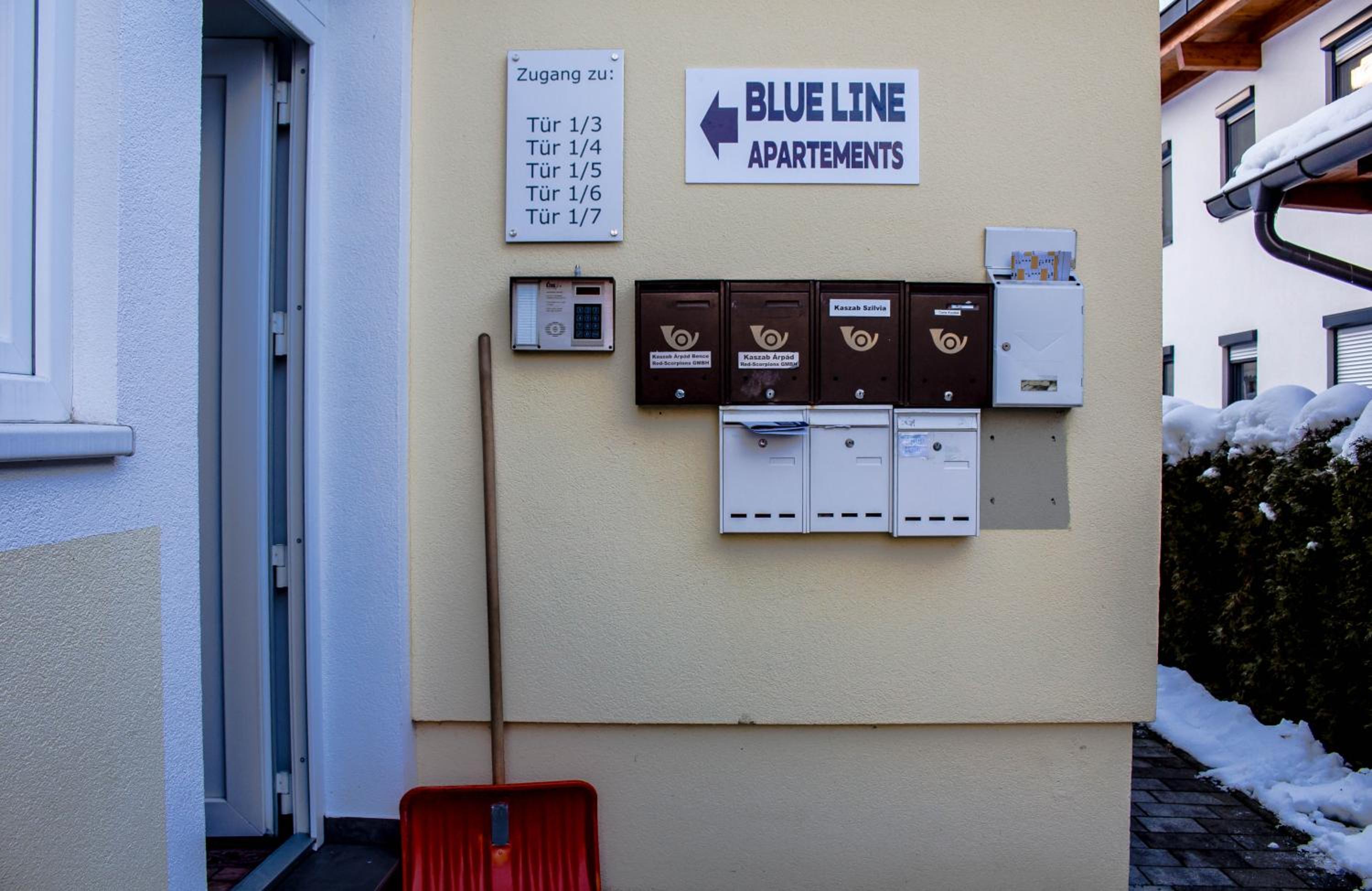 Blue Line Apartements