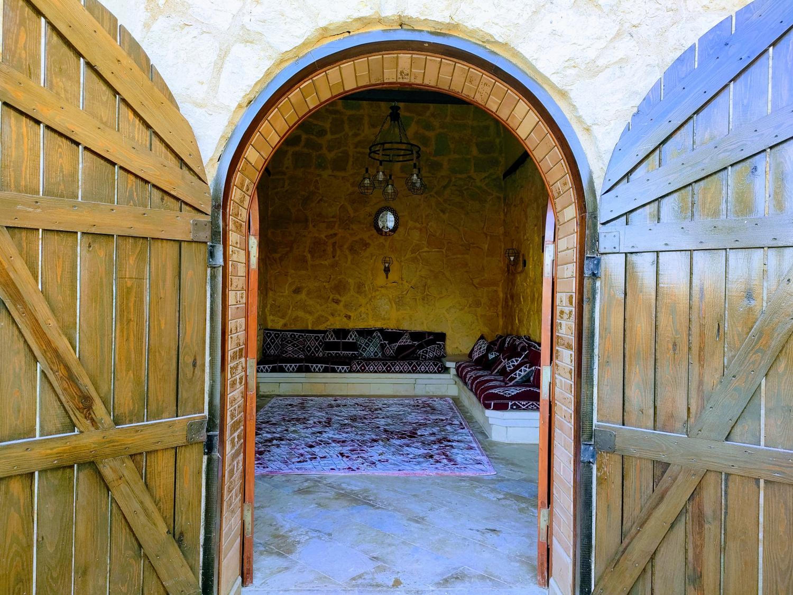 Photo 18