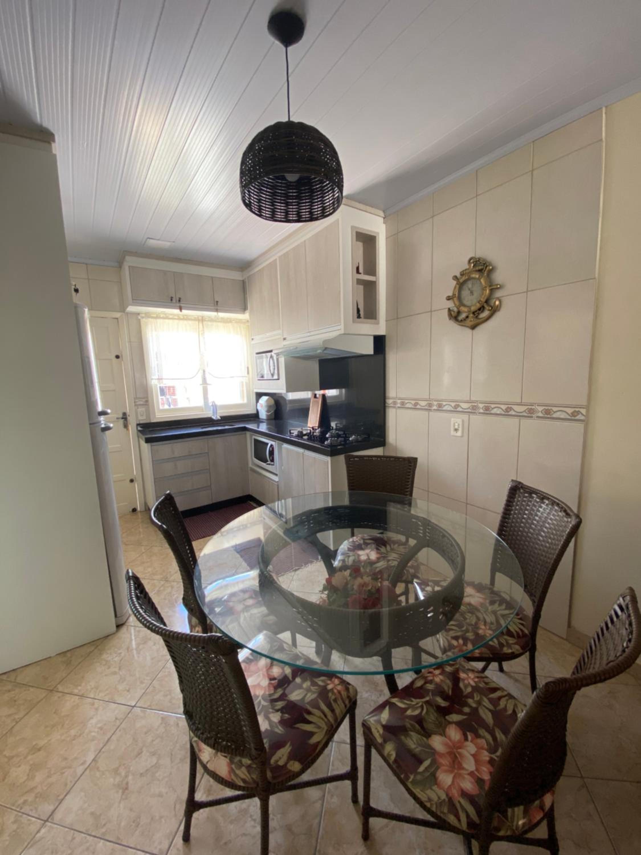 Casa Completa próximo a tudo