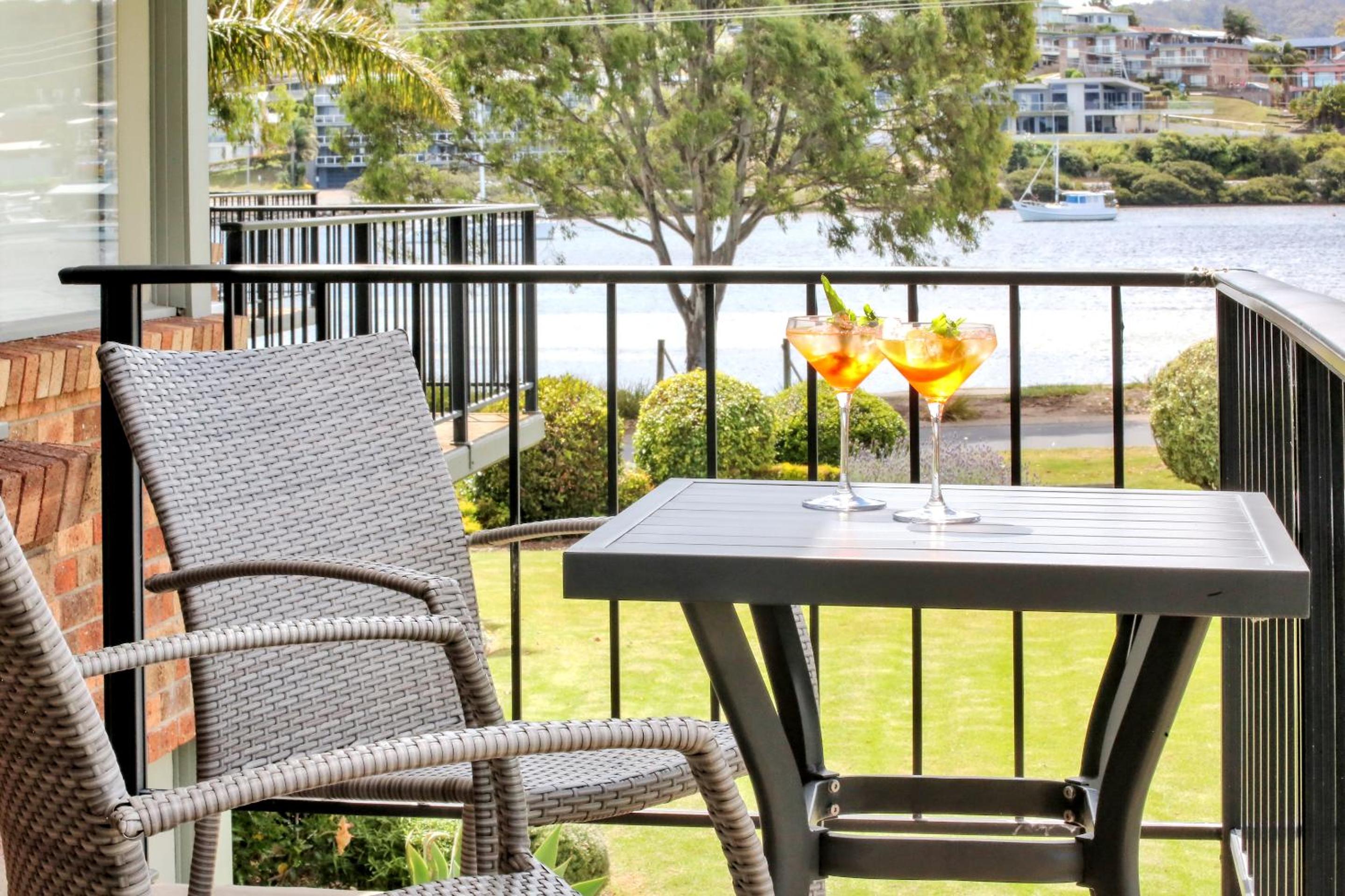 Pelican Waters