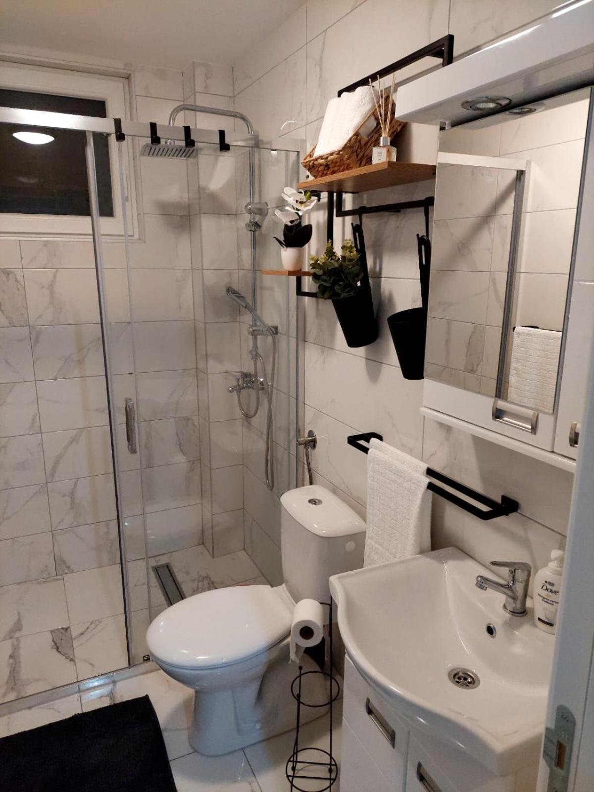 LOTUS Apartman