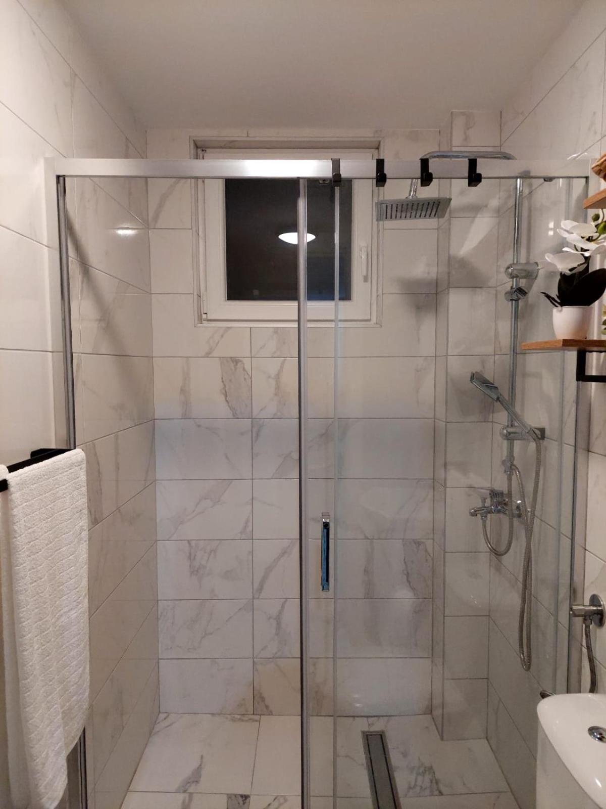 LOTUS Apartman