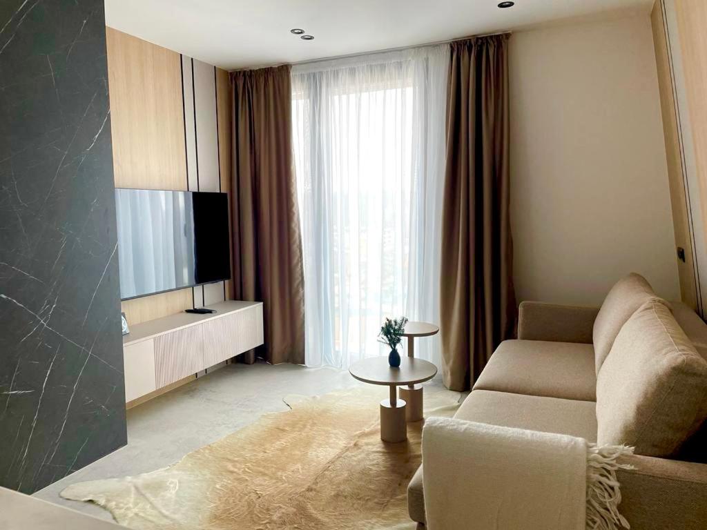 HEAVEN HILLS 21 - connection of nature and luxury