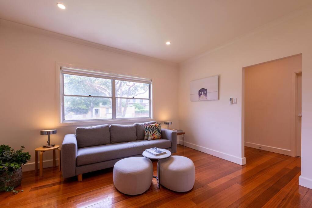 Campbells Cottage by Ready Set Host