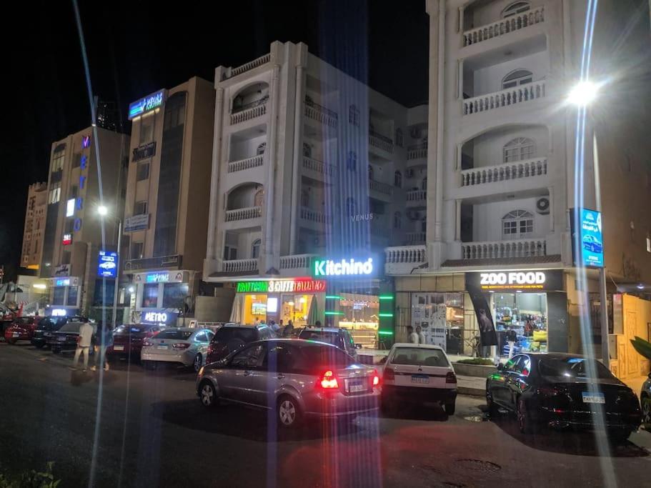 Cozy 2 bedroom in Alkawser Metro view 3