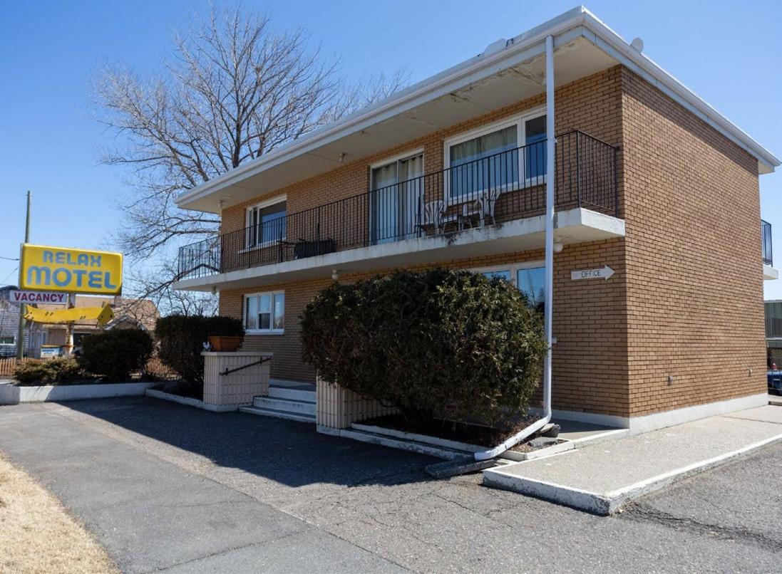 Relax Motel