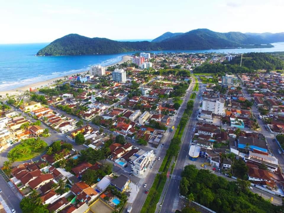 Casa Top Prox ao Sesc Bertioga 2 quartos, ar condicionado