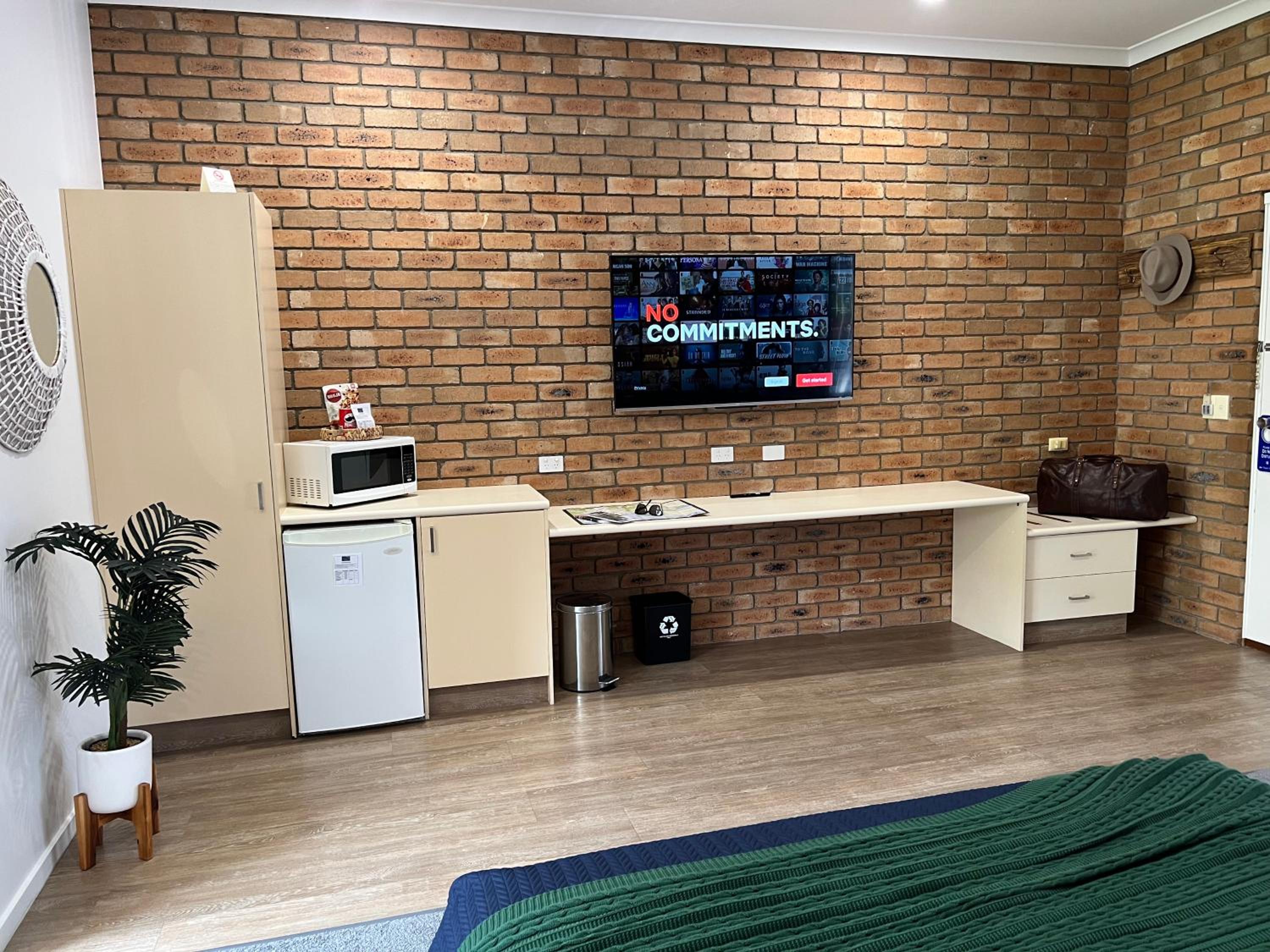 Coastal Waters Motor Inn - Property Image 78