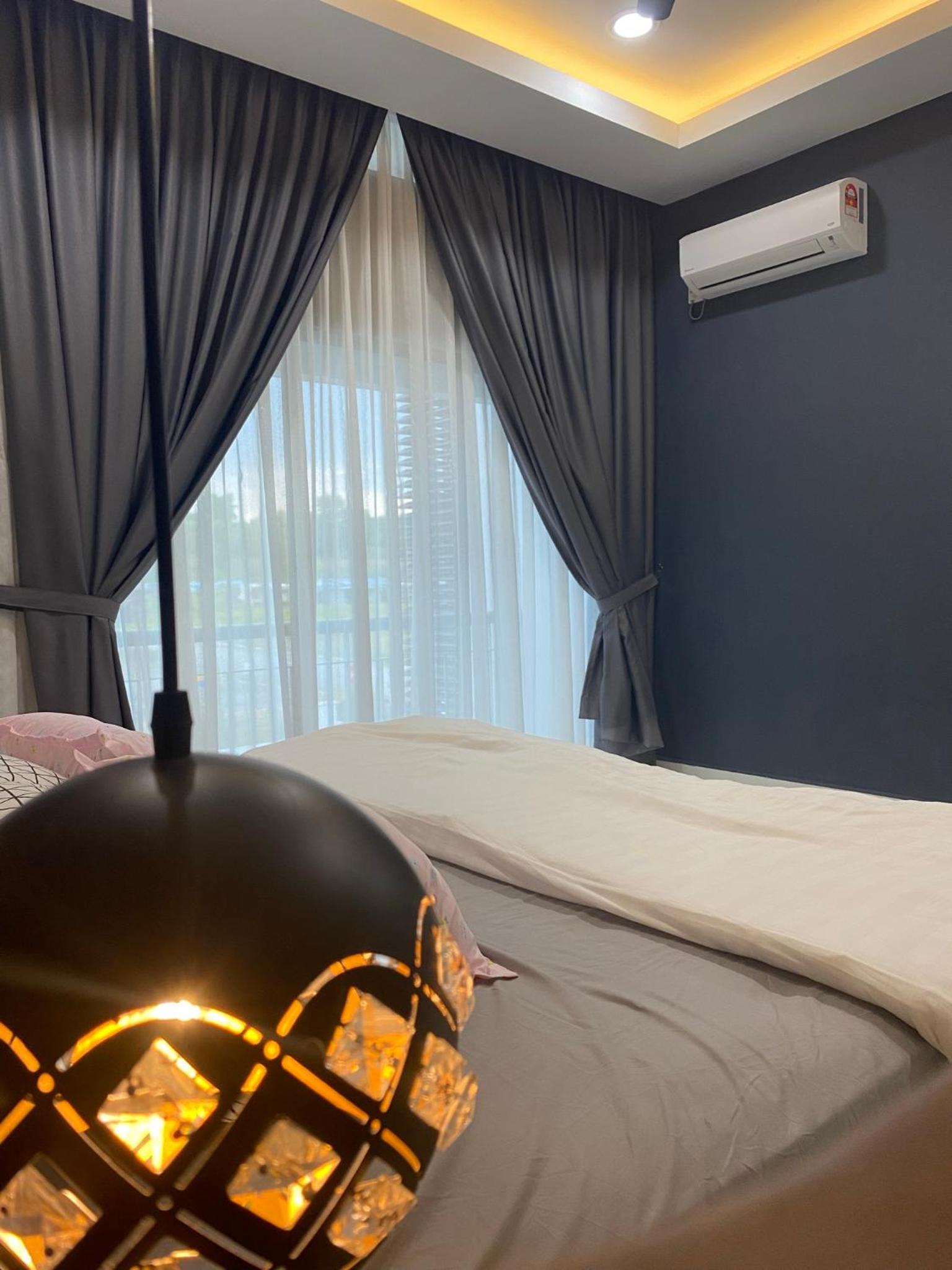 Ana Homestay BP Free Netflix, WiFi, Mountain View, Playground, 5 Car Park & Guard Near To Uthm, Kpj, Ipg, Kptm, Kktm, Adtec And Bp City by Host Hani Hamiza photo 8