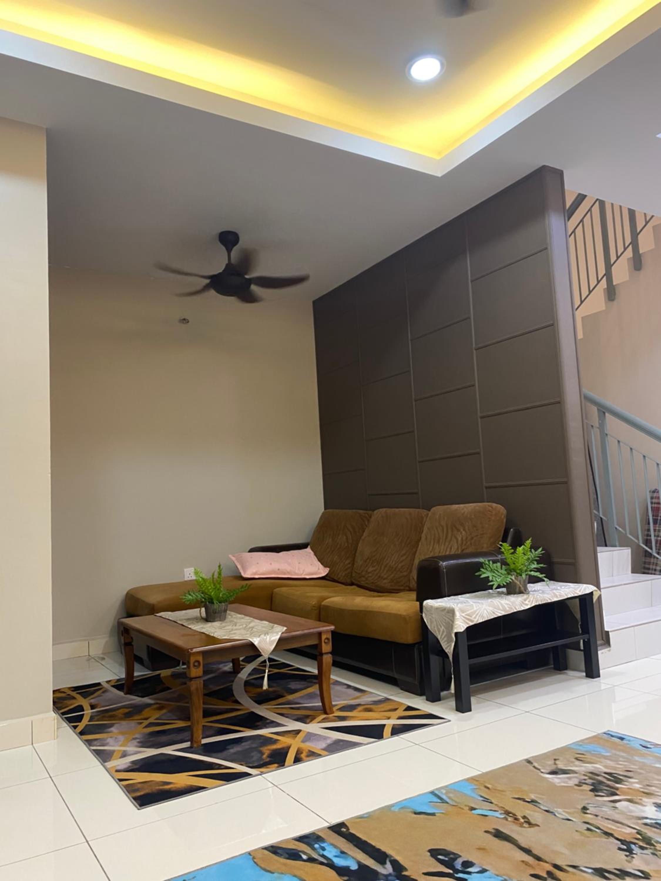 Ana Homestay BP Free Netflix, WiFi, Mountain View, Playground, 5 Car Park & Guard Near To Uthm, Kpj, Ipg, Kptm, Kktm, Adtec And Bp City by Host Hani Hamiza photo 7