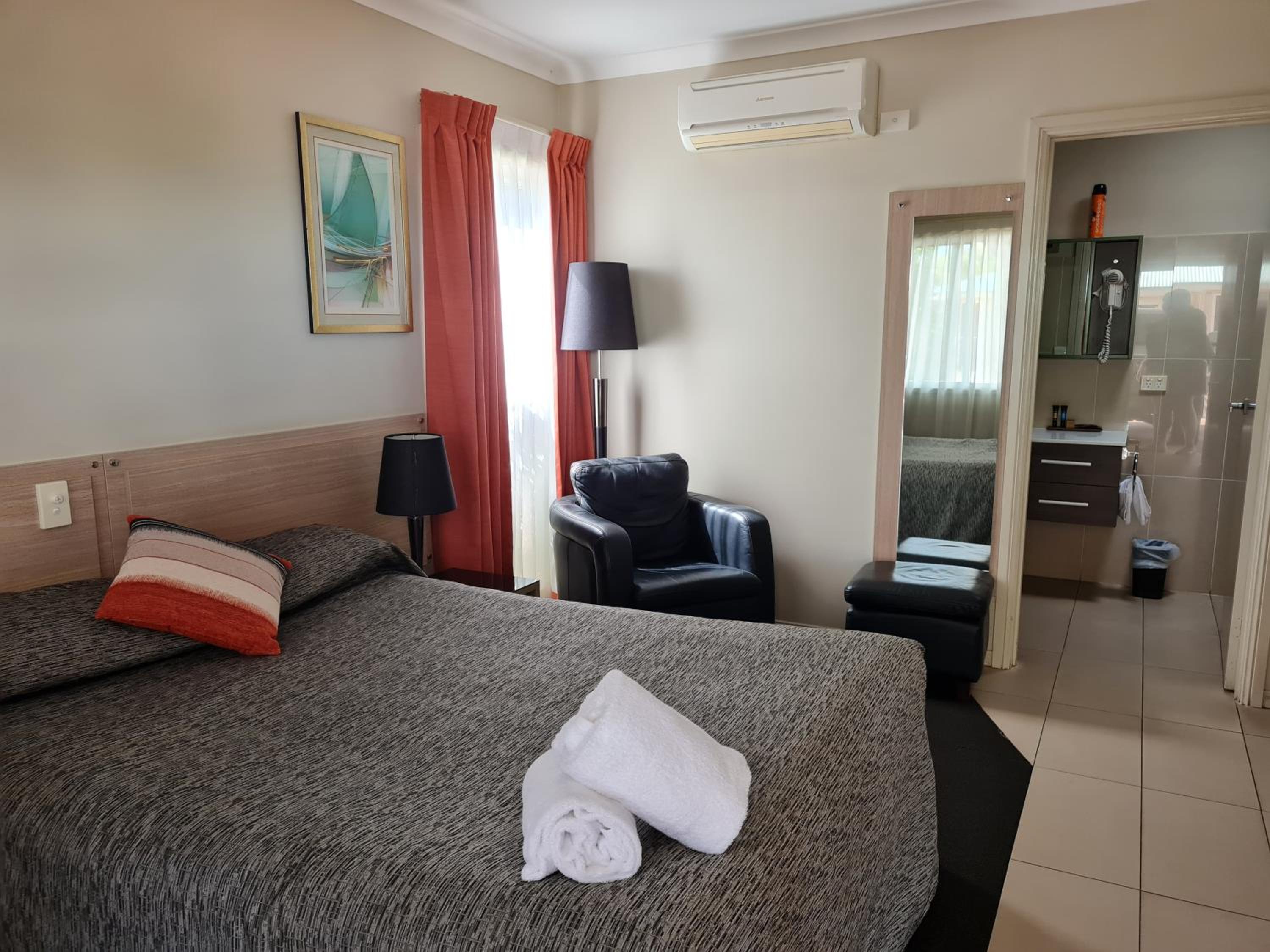 Cobar Central Motor Inn