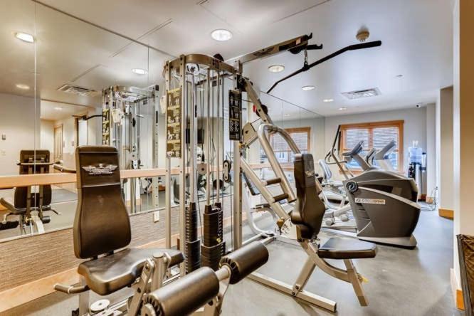 Experience Modern Relaxation & Luxury At Its Best! condo
