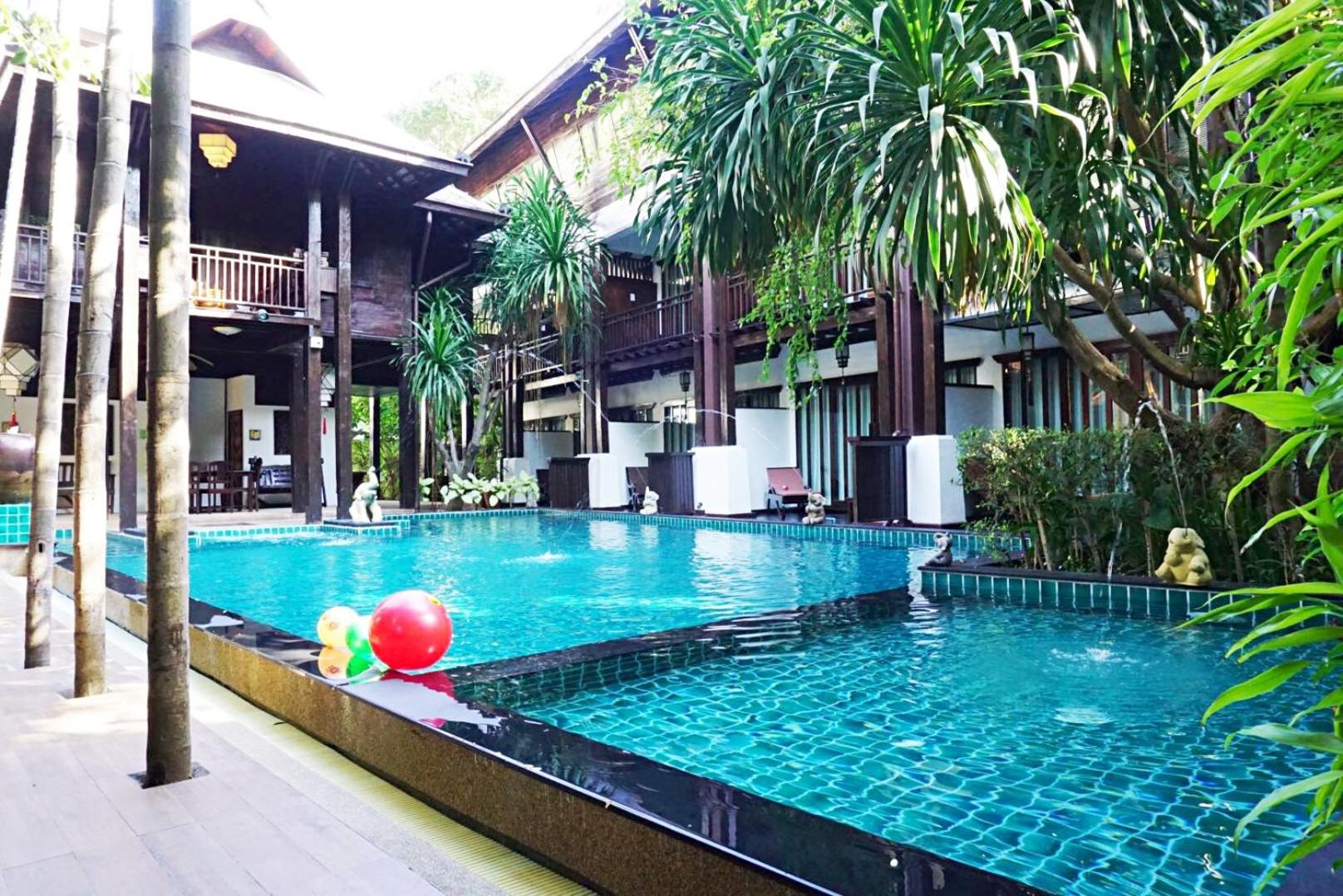 Yantarasri Resort