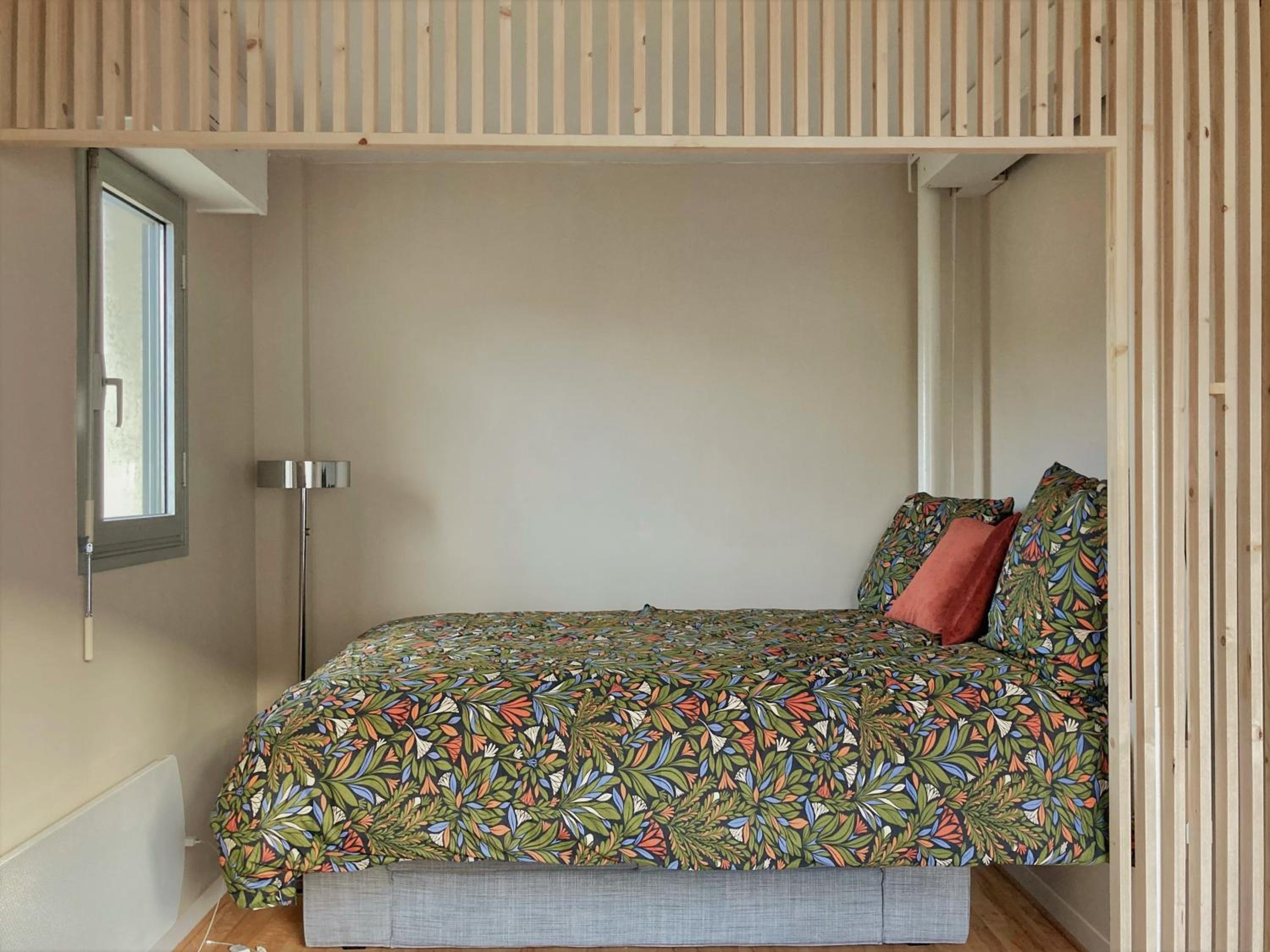 Studio proche plage balcon et parking