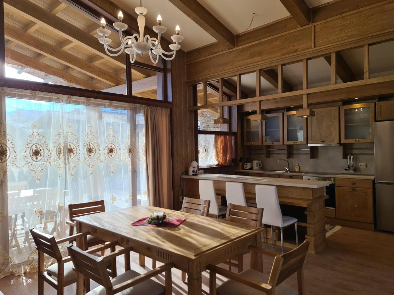 Pirin Golf Villa Compass Property