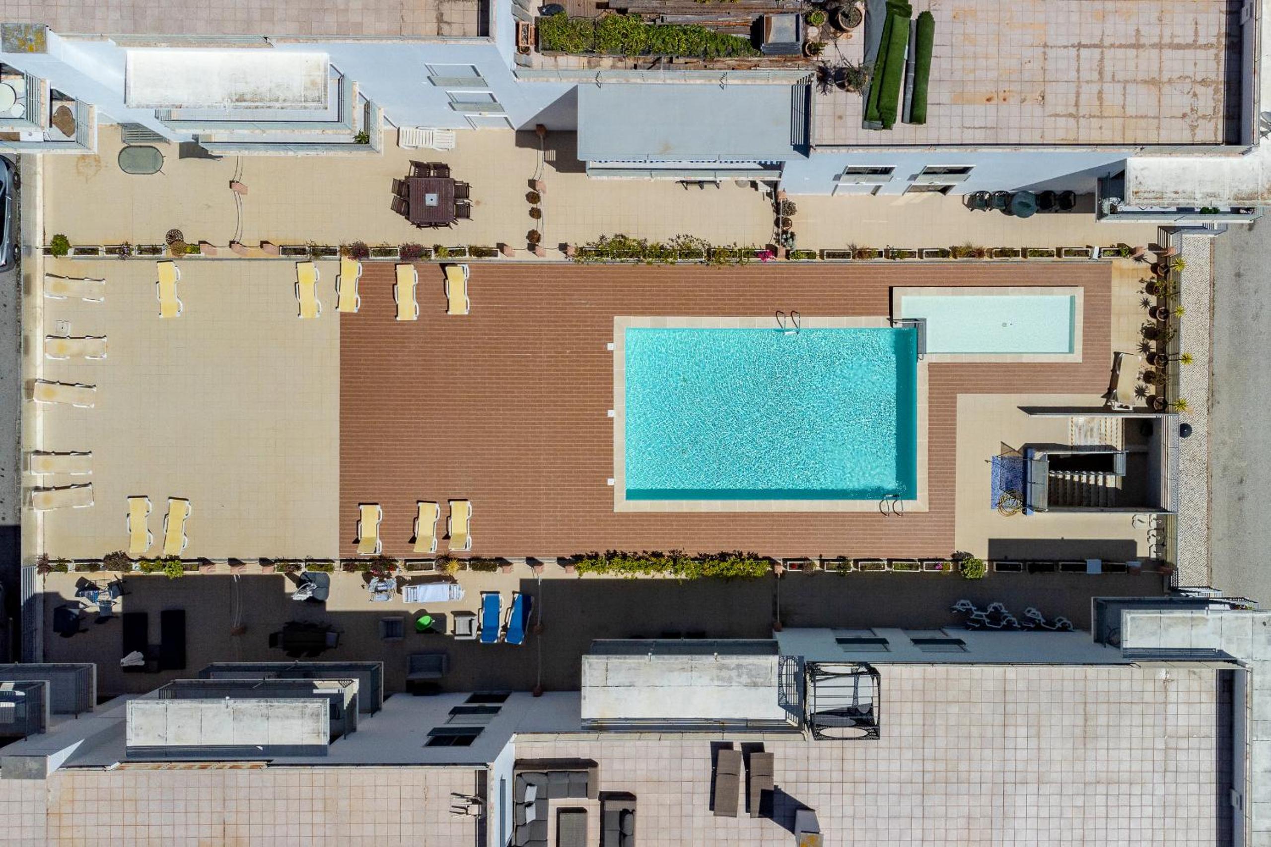 Meia Praia 106 by Destination Algarve view 5