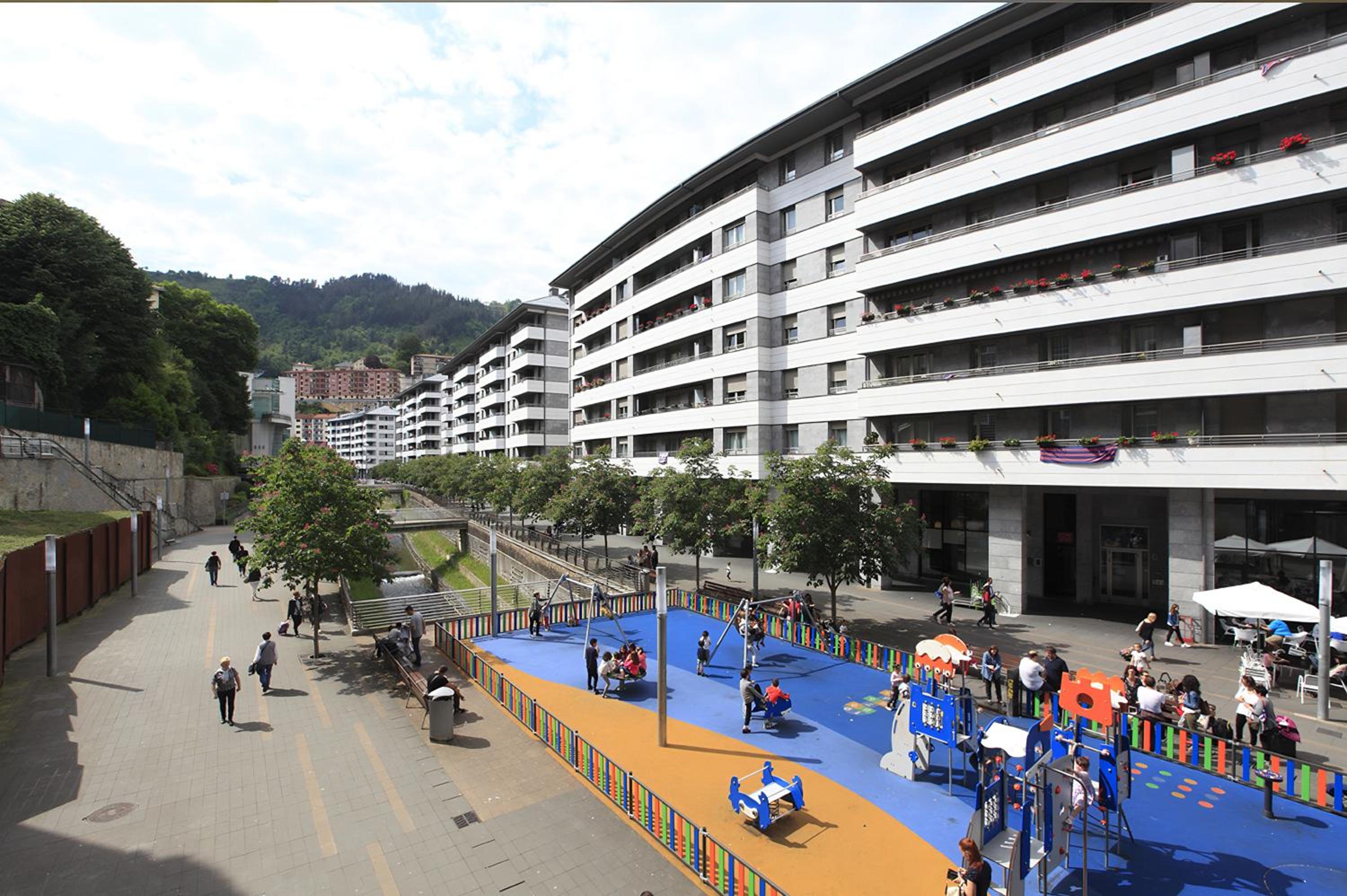 Eibarooms view 2