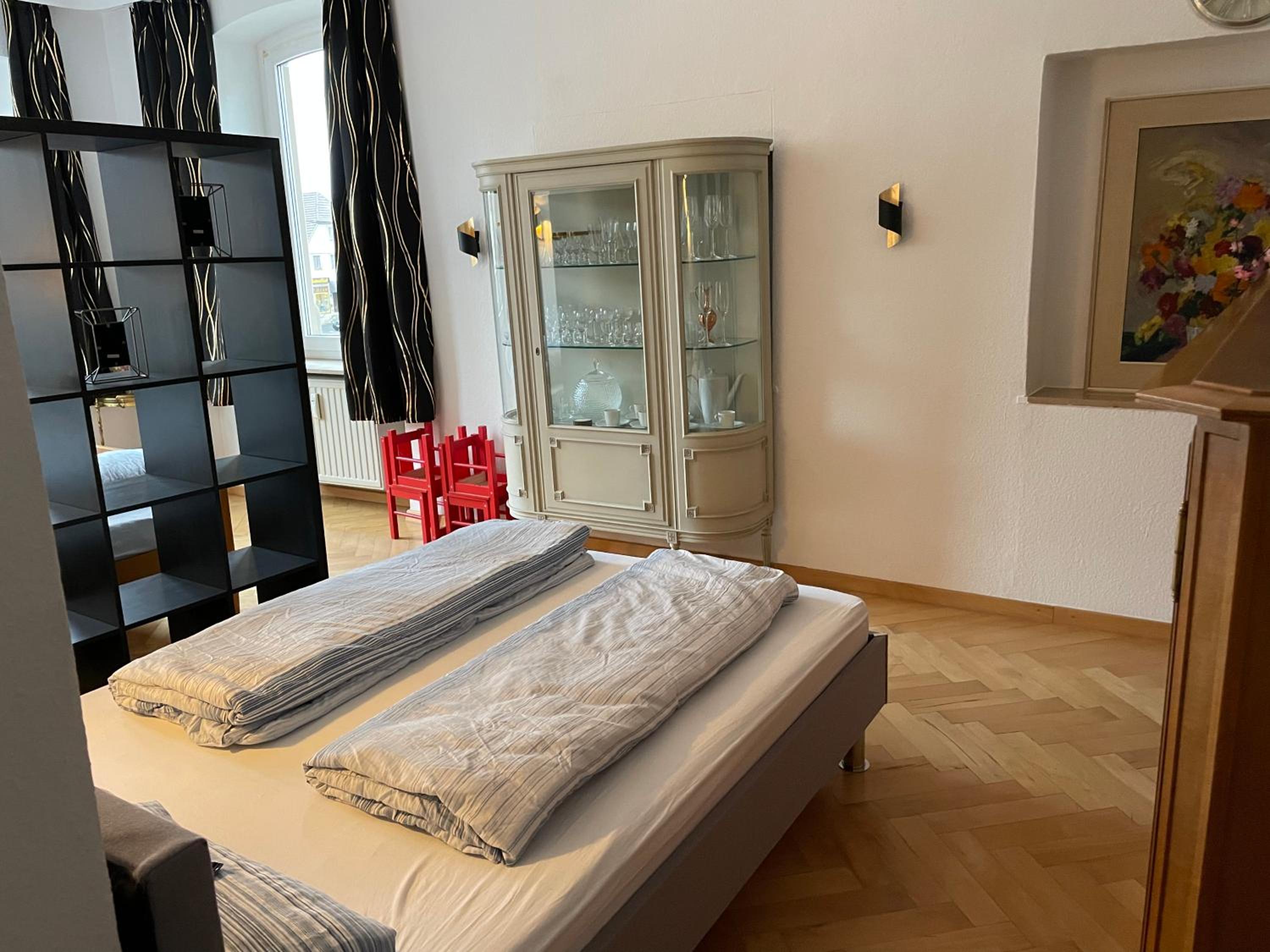 Ferienwohnungen & Apartments Heintz - Ihre Unterkunft am Marktplatz in Bad Königshofen