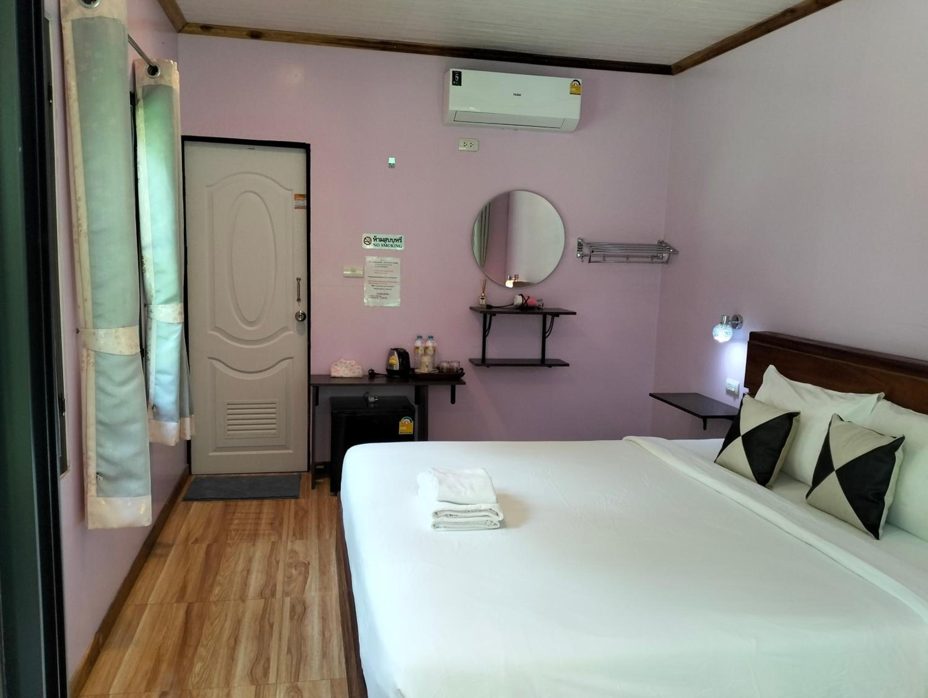 Khao Sok Palm Garden Resort
