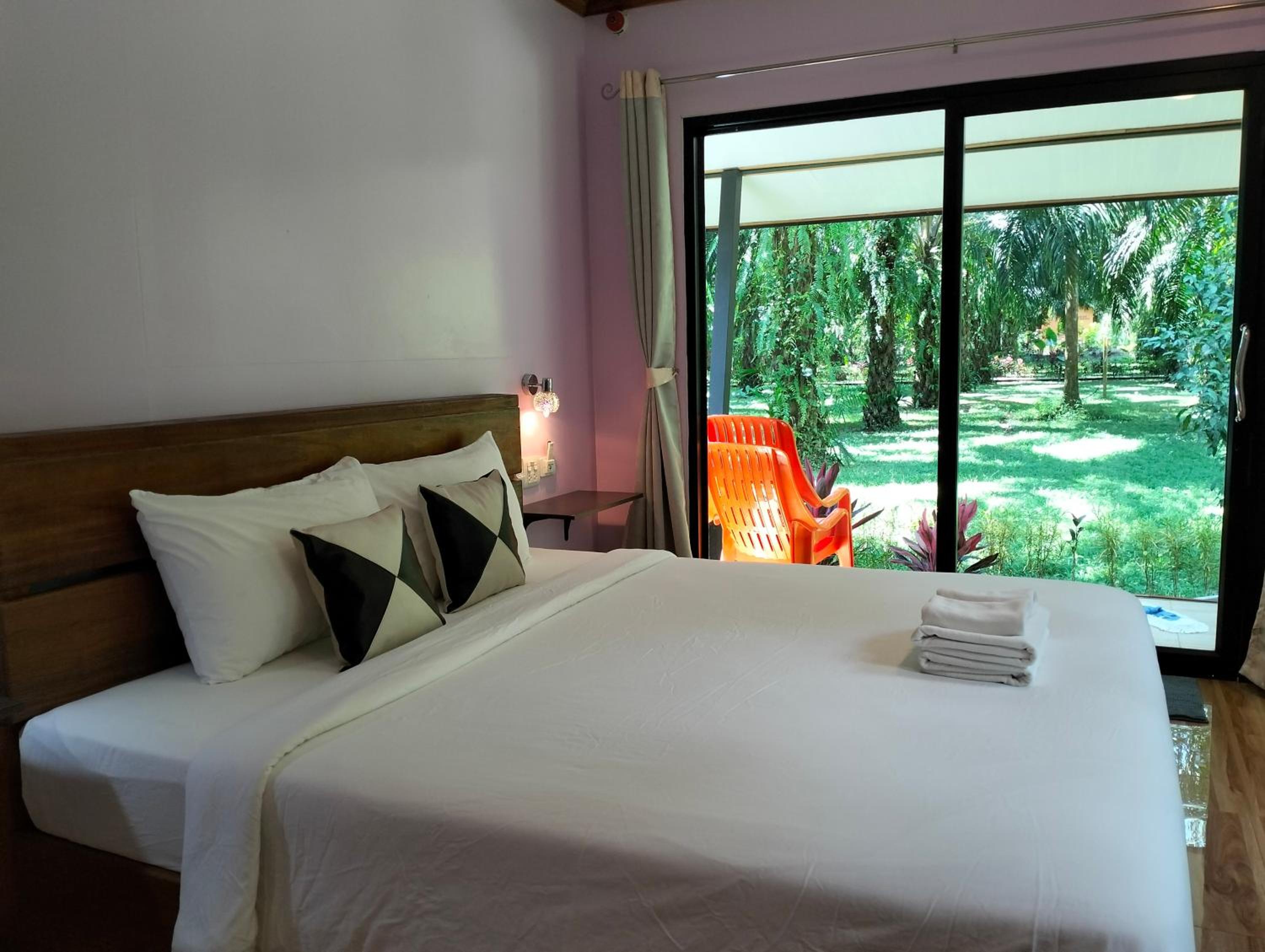 Khao Sok Palm Garden Resort