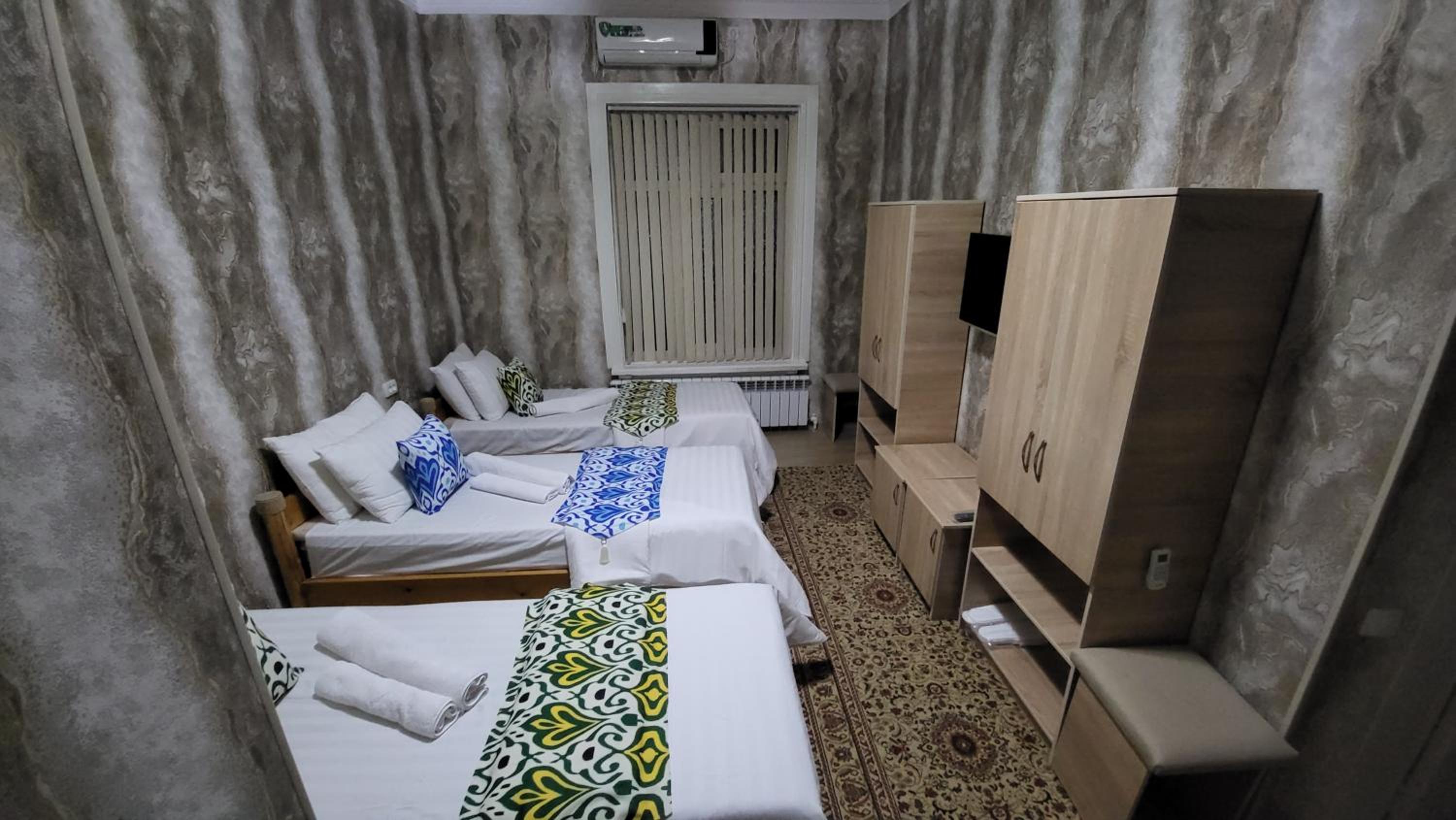 Alisher B&B Hotel view 3
