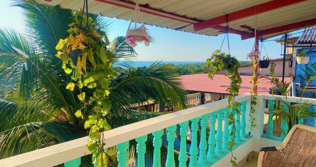 balcony