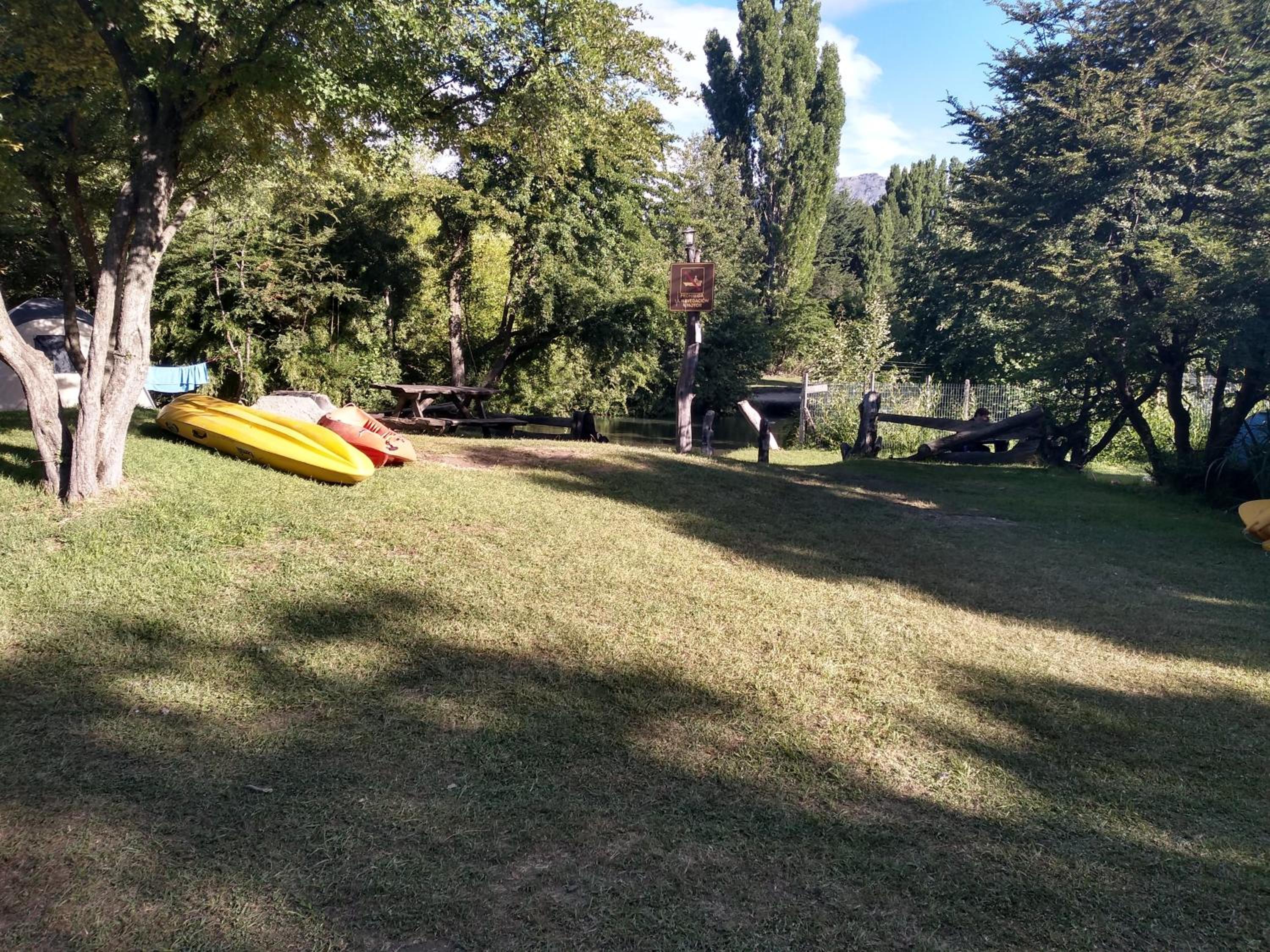 Los Coihues camping & hostel