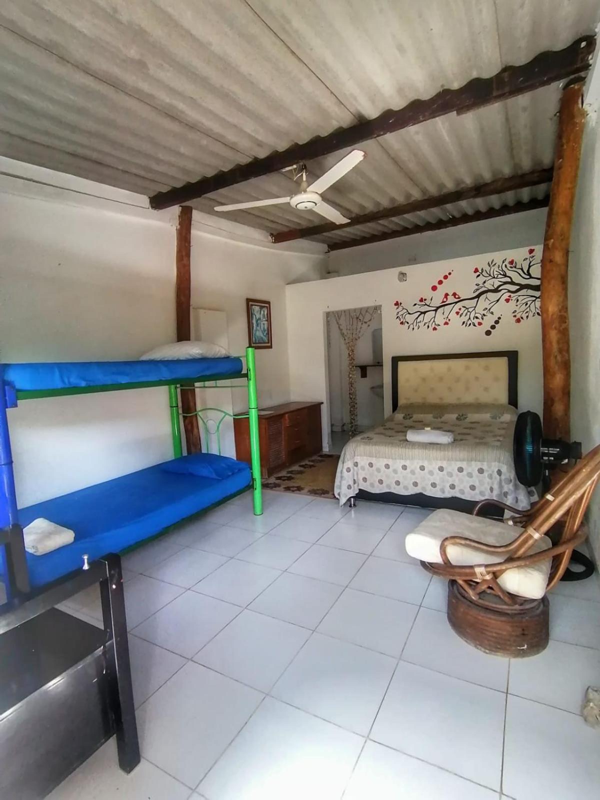 Galerazambahostal