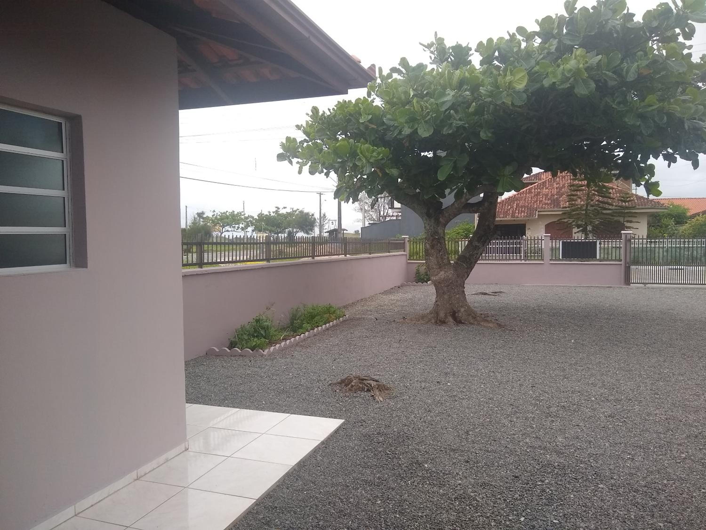 Casa ampla a 50metros do mar