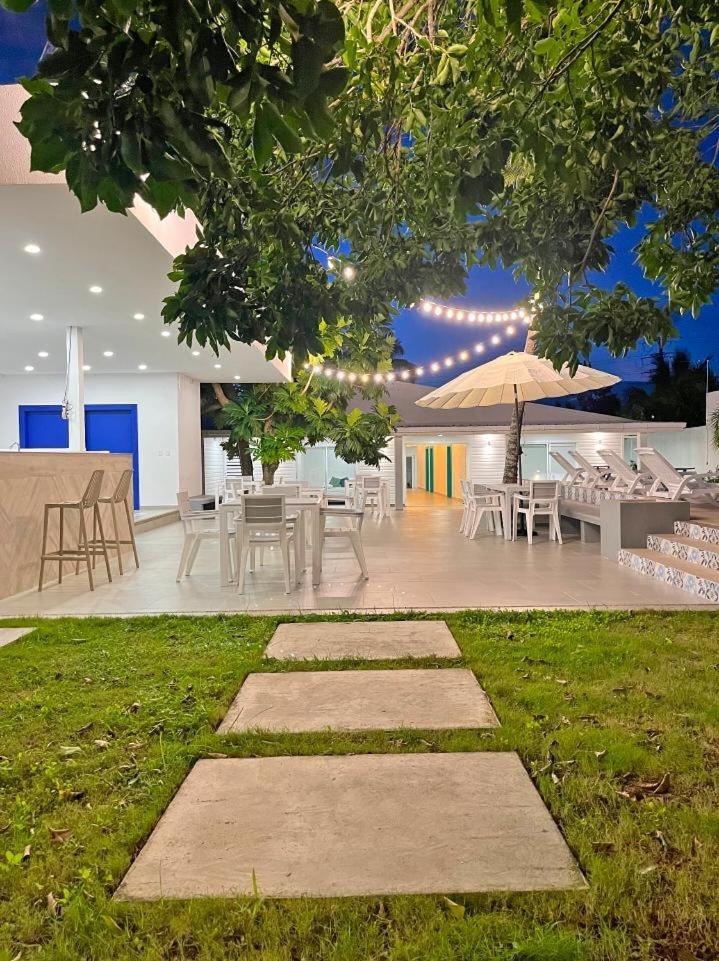 Zaba Beach House