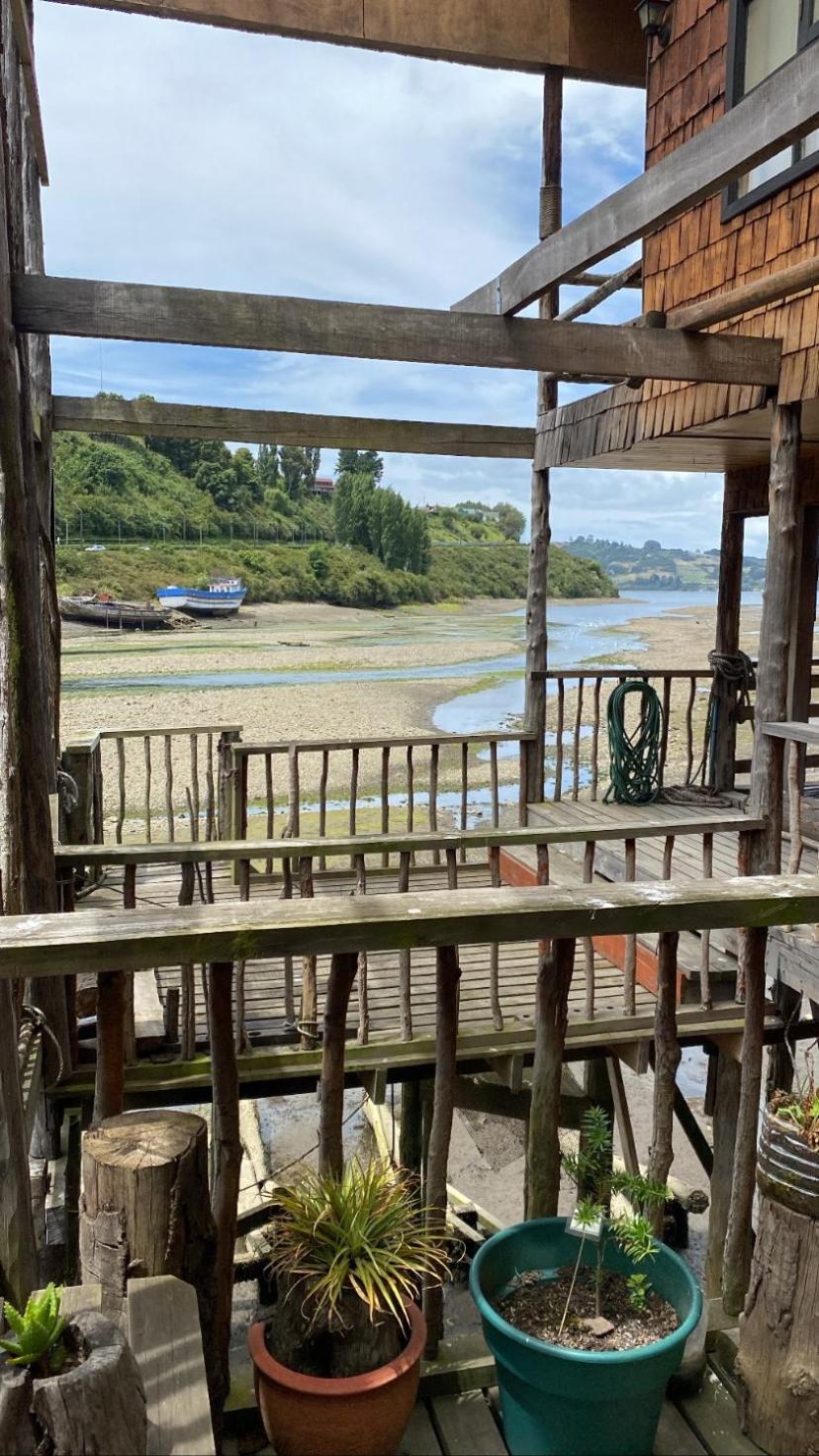 Hostal Palafito Waiwen