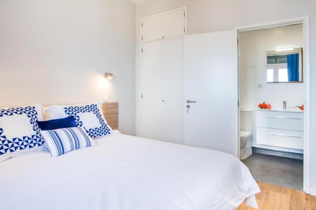Modern and cozy Apartment view 4