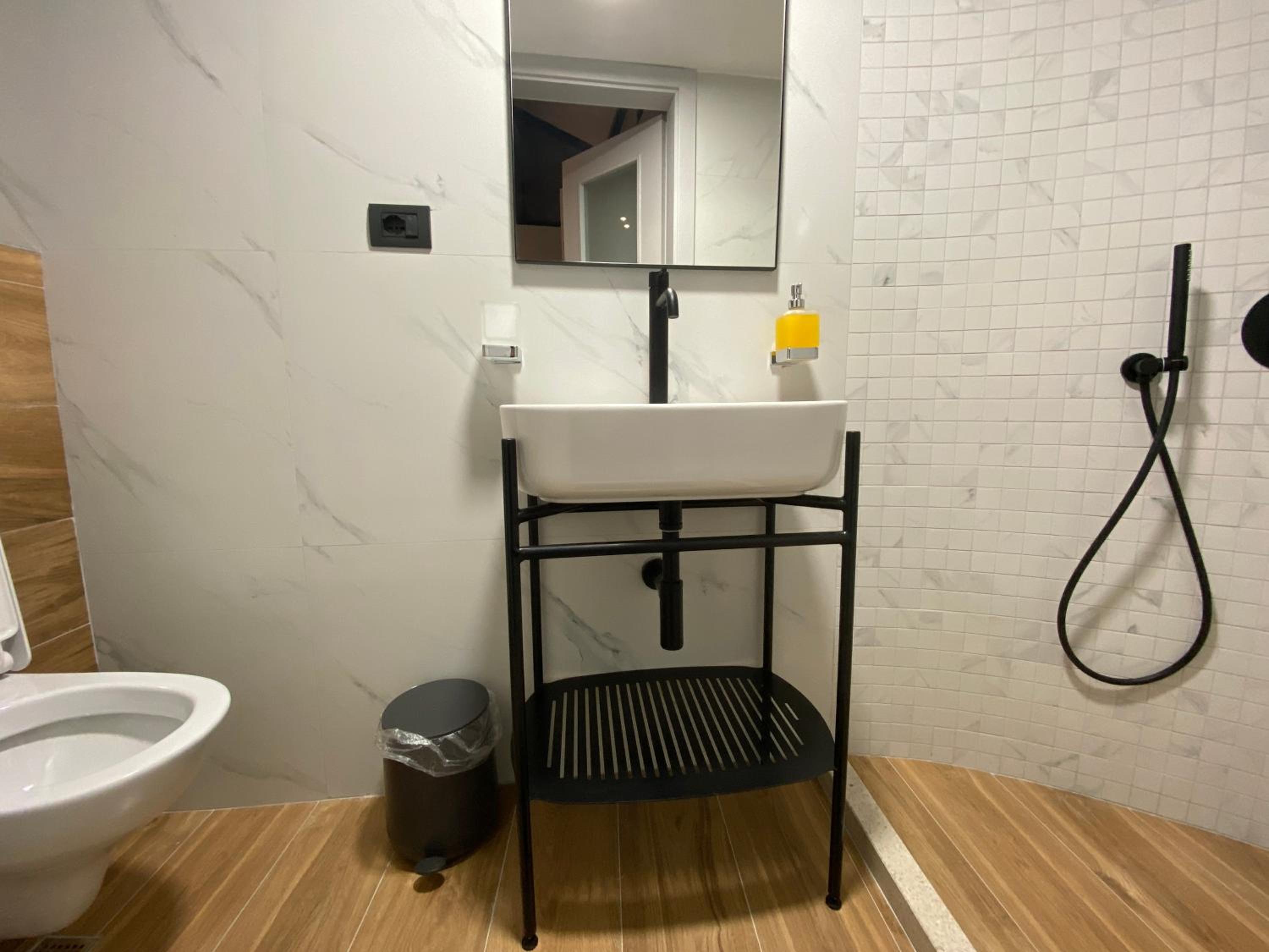 Vila-Amo, Suites&Rooms in Tirana Center