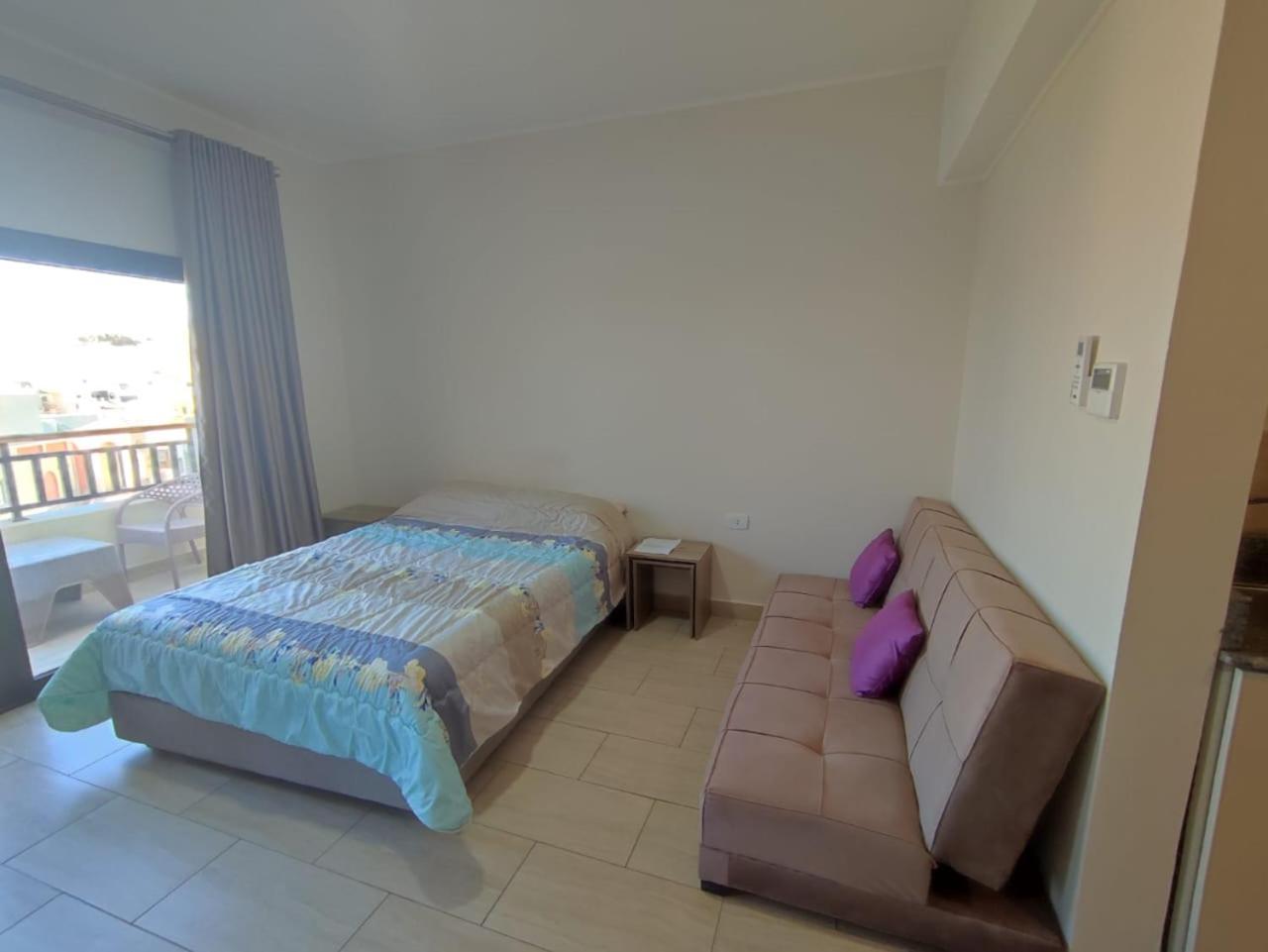 Aldau Heights lovely studio